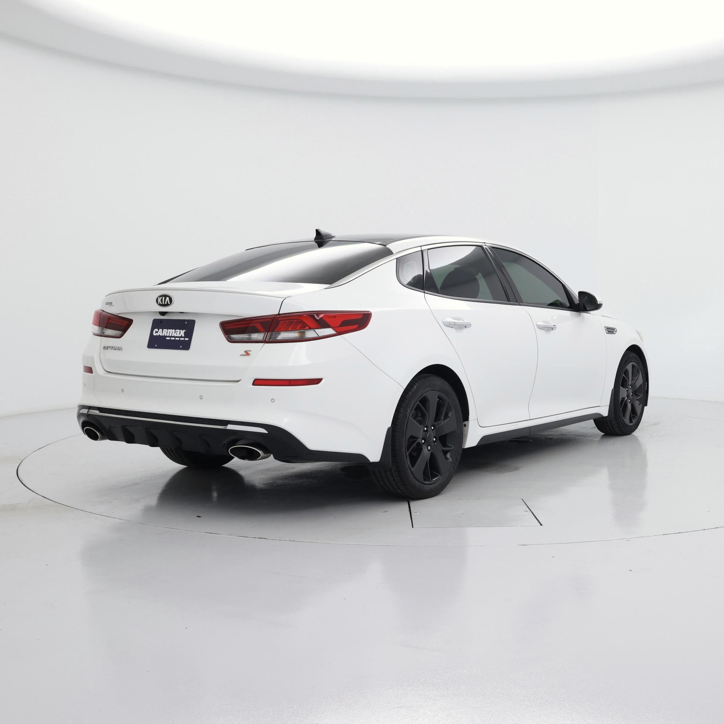 Thumbnail: 2019 Kia Optima - 8