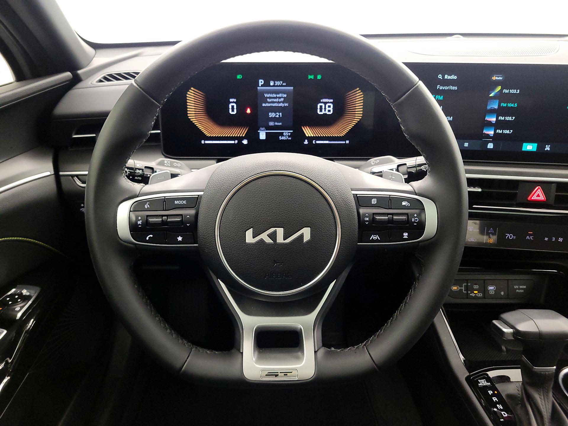 Thumbnail: 2026 Kia K5 - 10