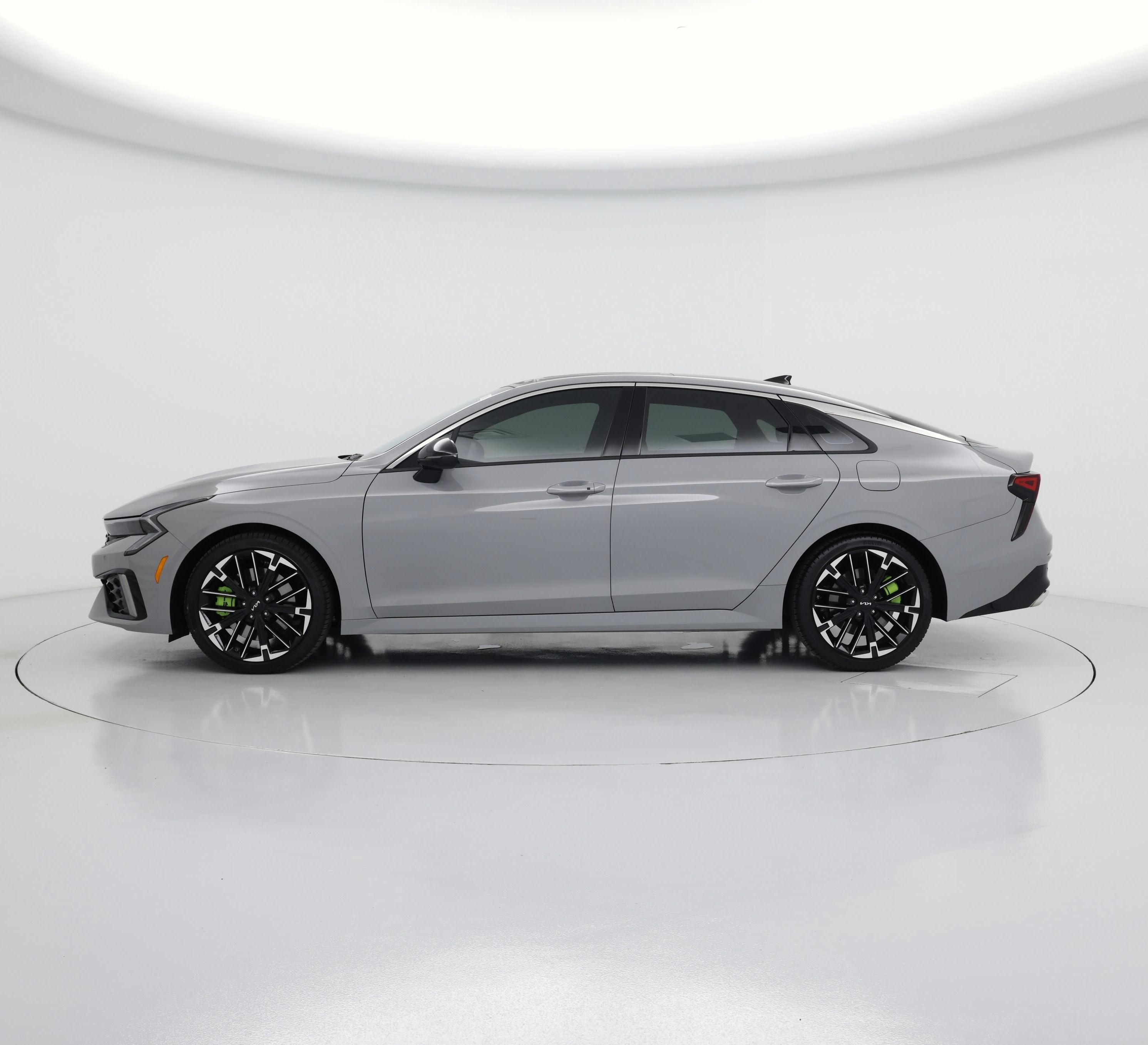 Thumbnail: 2026 Kia K5 - 3