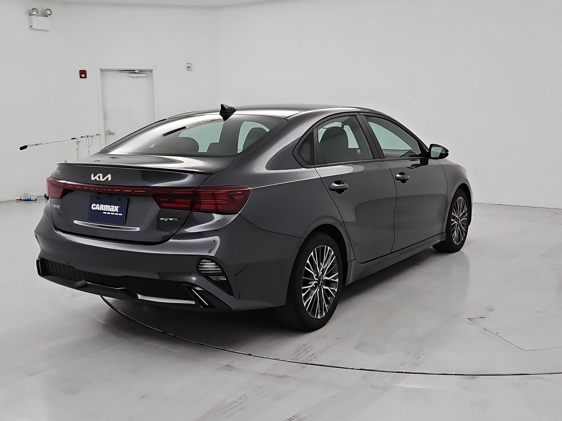 Thumbnail: 2024 Kia Forte - 5