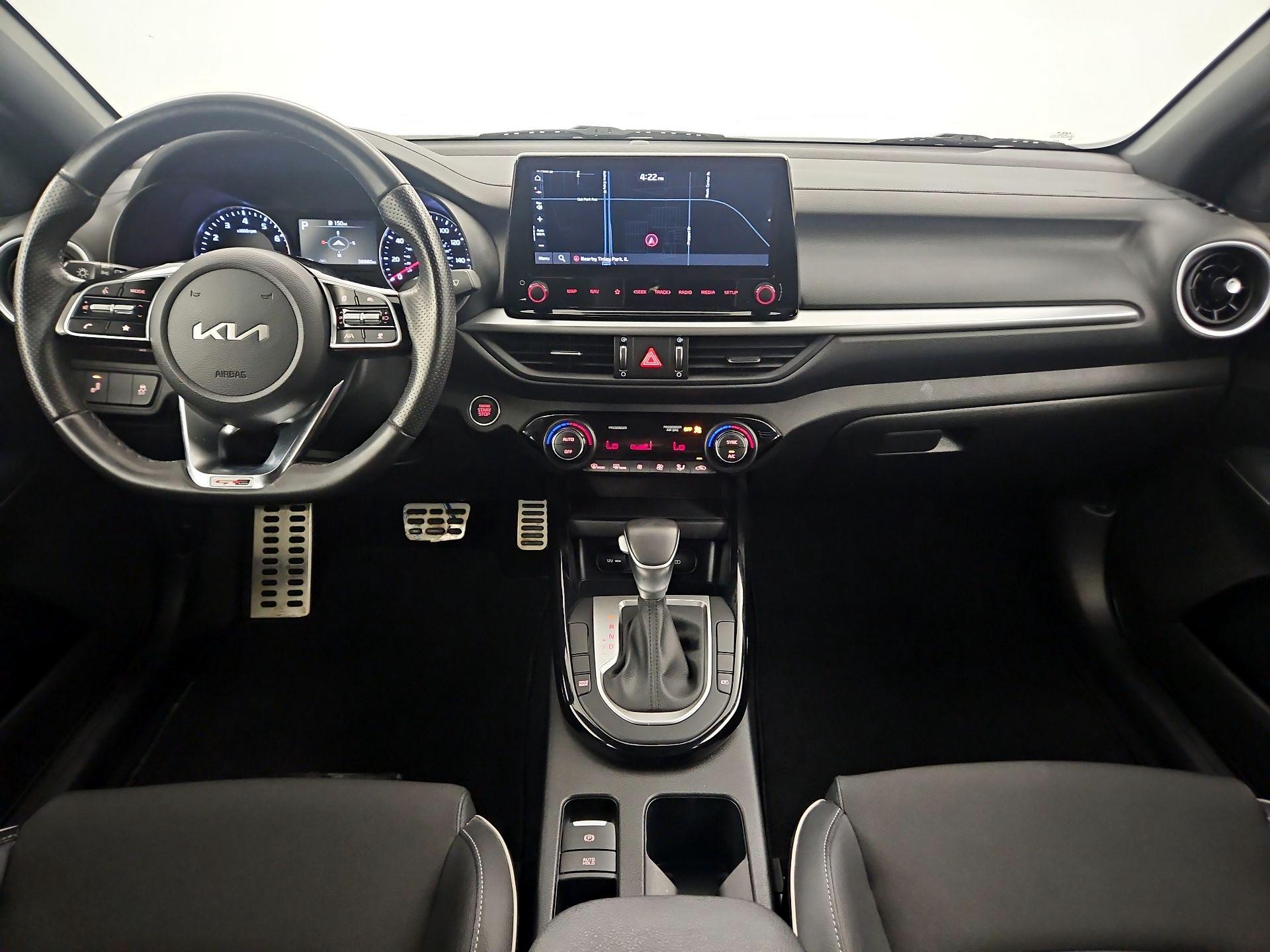 Thumbnail: 2024 Kia Forte - 8