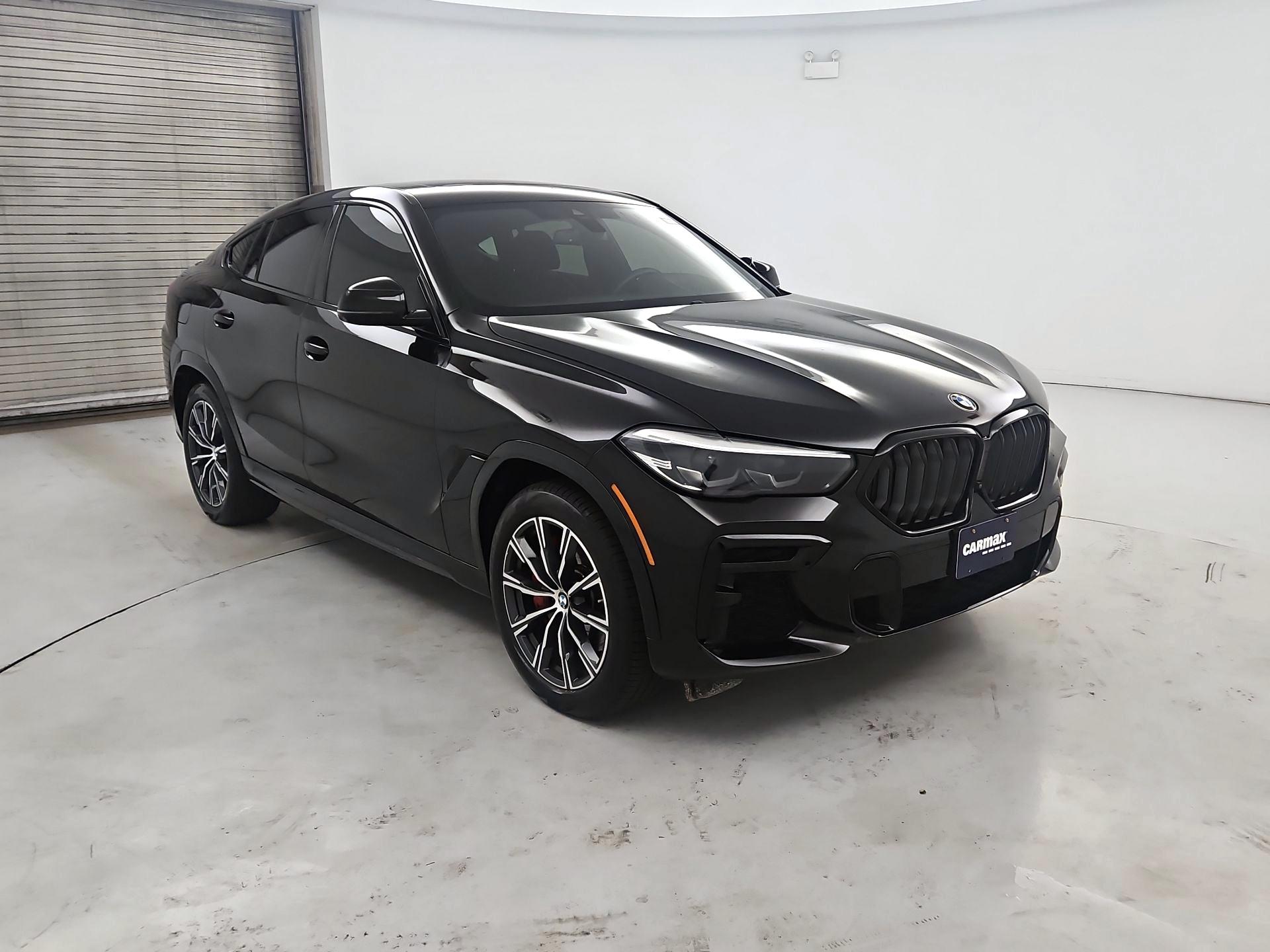 Thumbnail: 2023 BMW X6 - 1