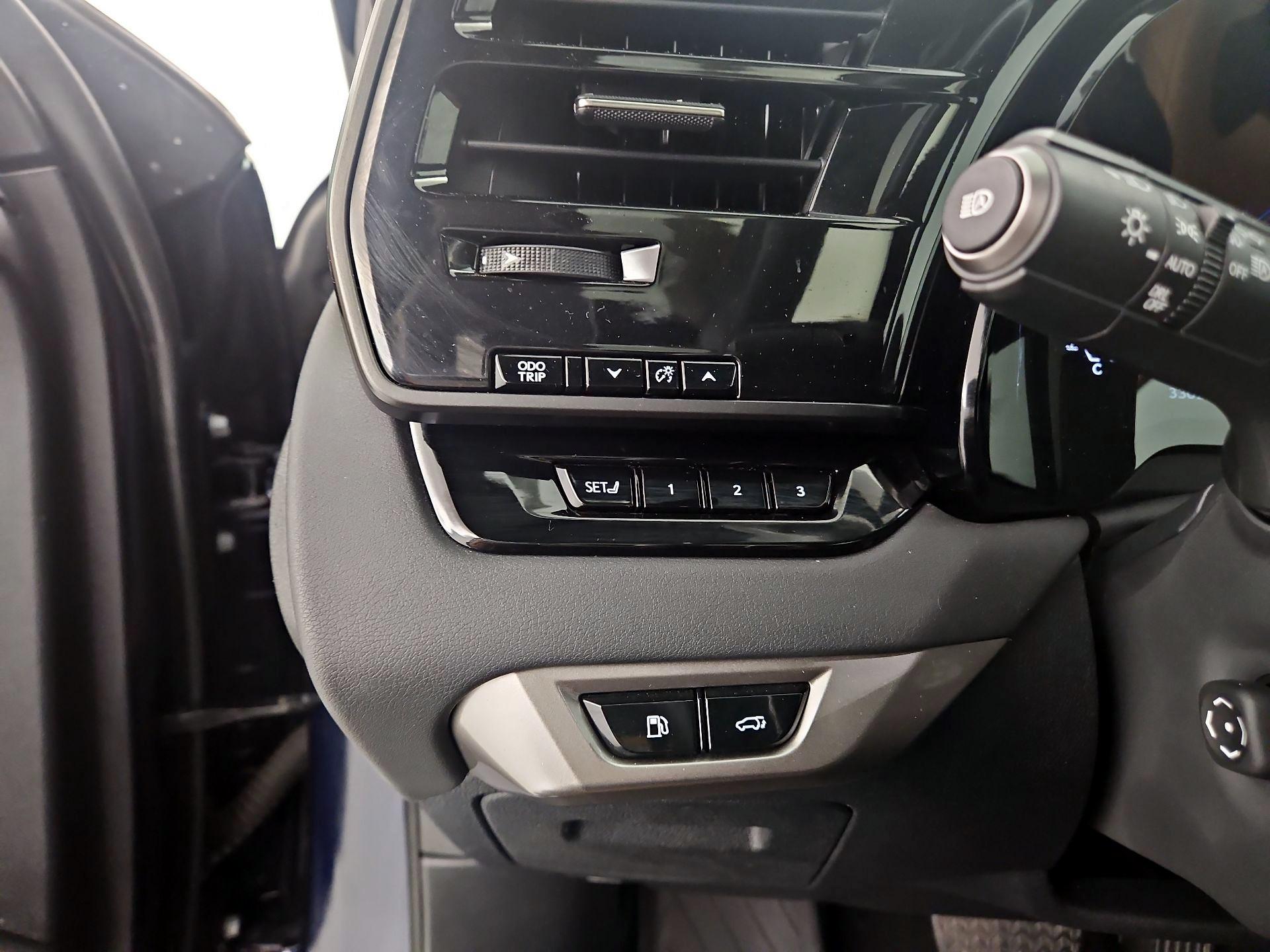Thumbnail: 2024 Lexus RX - 11