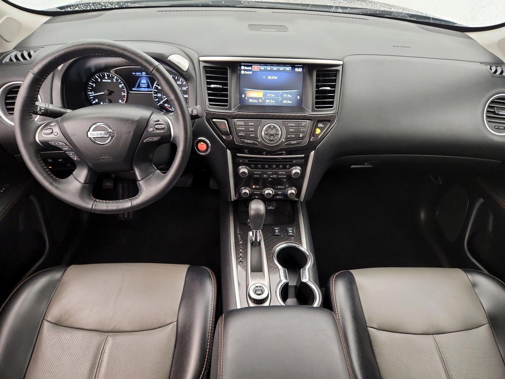 Thumbnail: 2020 Nissan Pathfinder - 9
