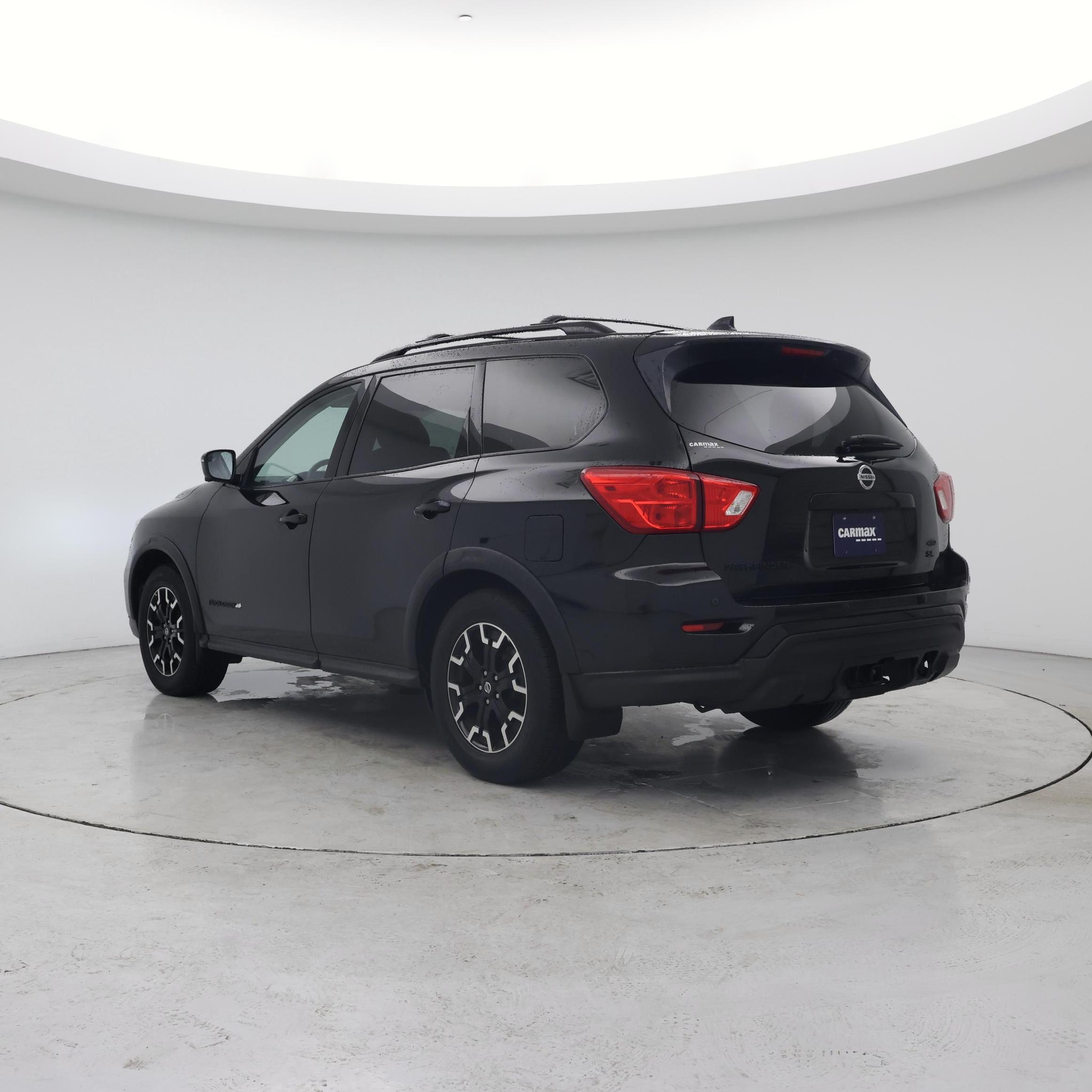 Thumbnail: 2020 Nissan Pathfinder - 2