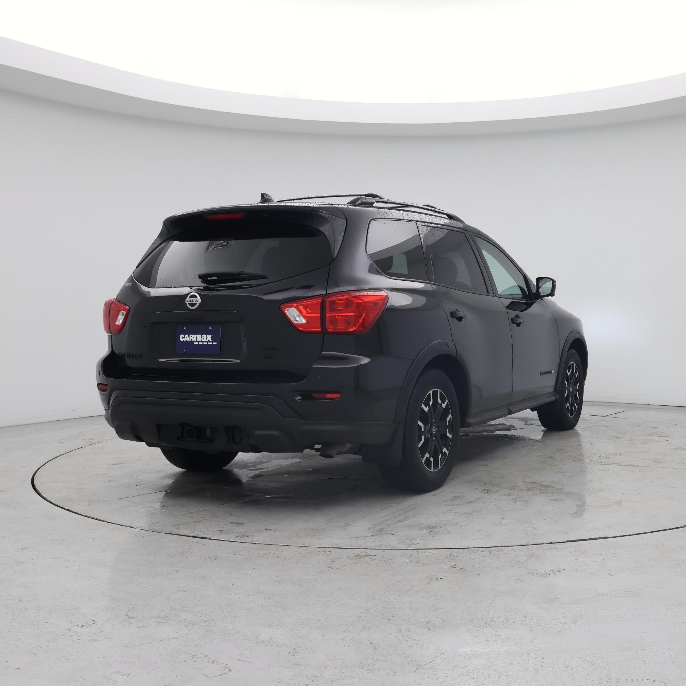 Thumbnail: 2020 Nissan Pathfinder - 8