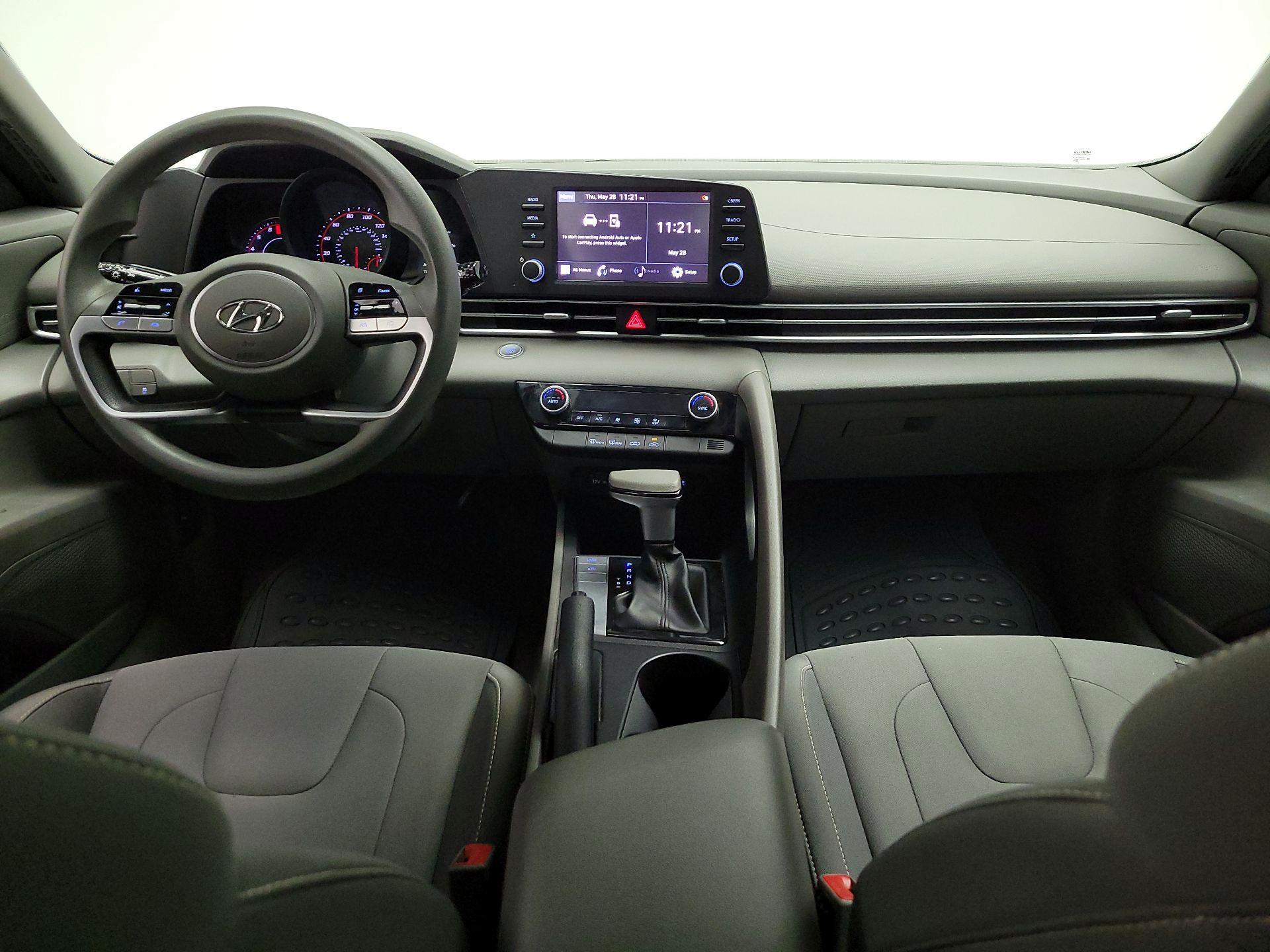 Thumbnail: 2022 Hyundai Elantra - 9