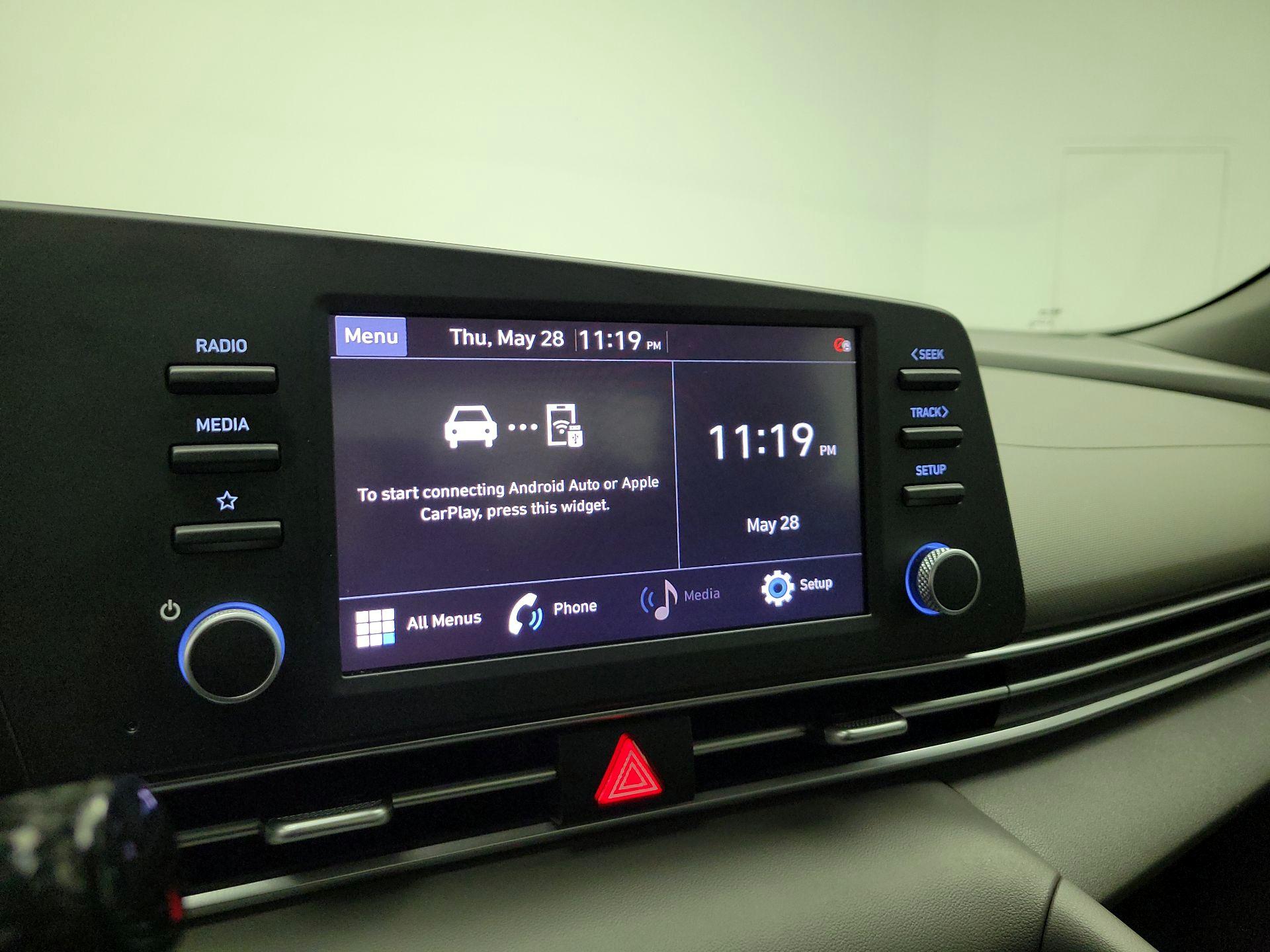Thumbnail: 2022 Hyundai Elantra - 15