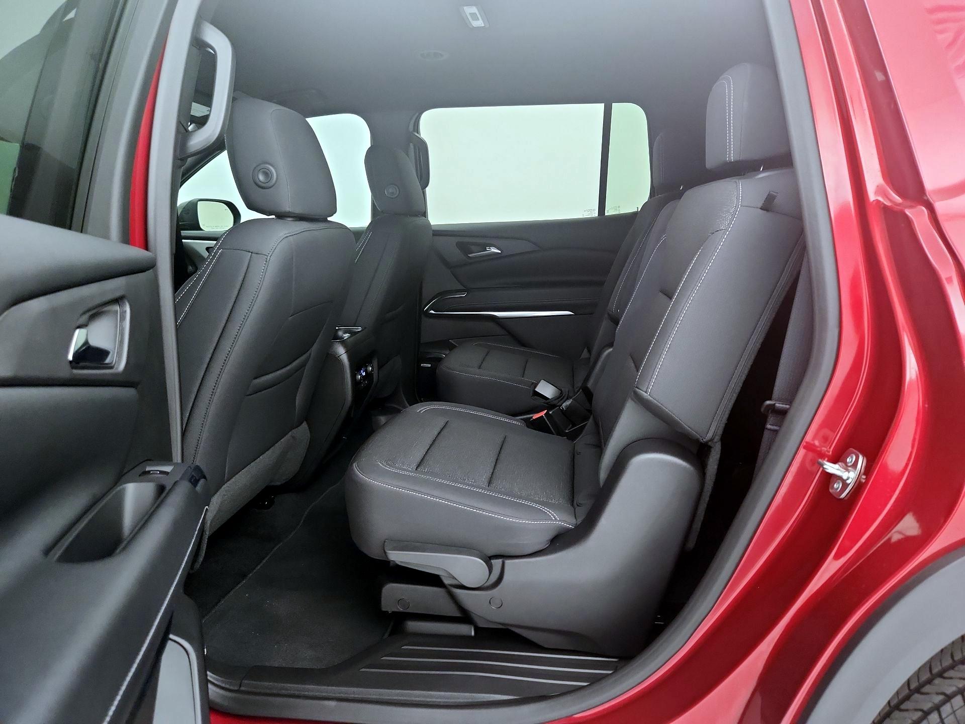Thumbnail: 2025 Chevrolet Traverse - 20
