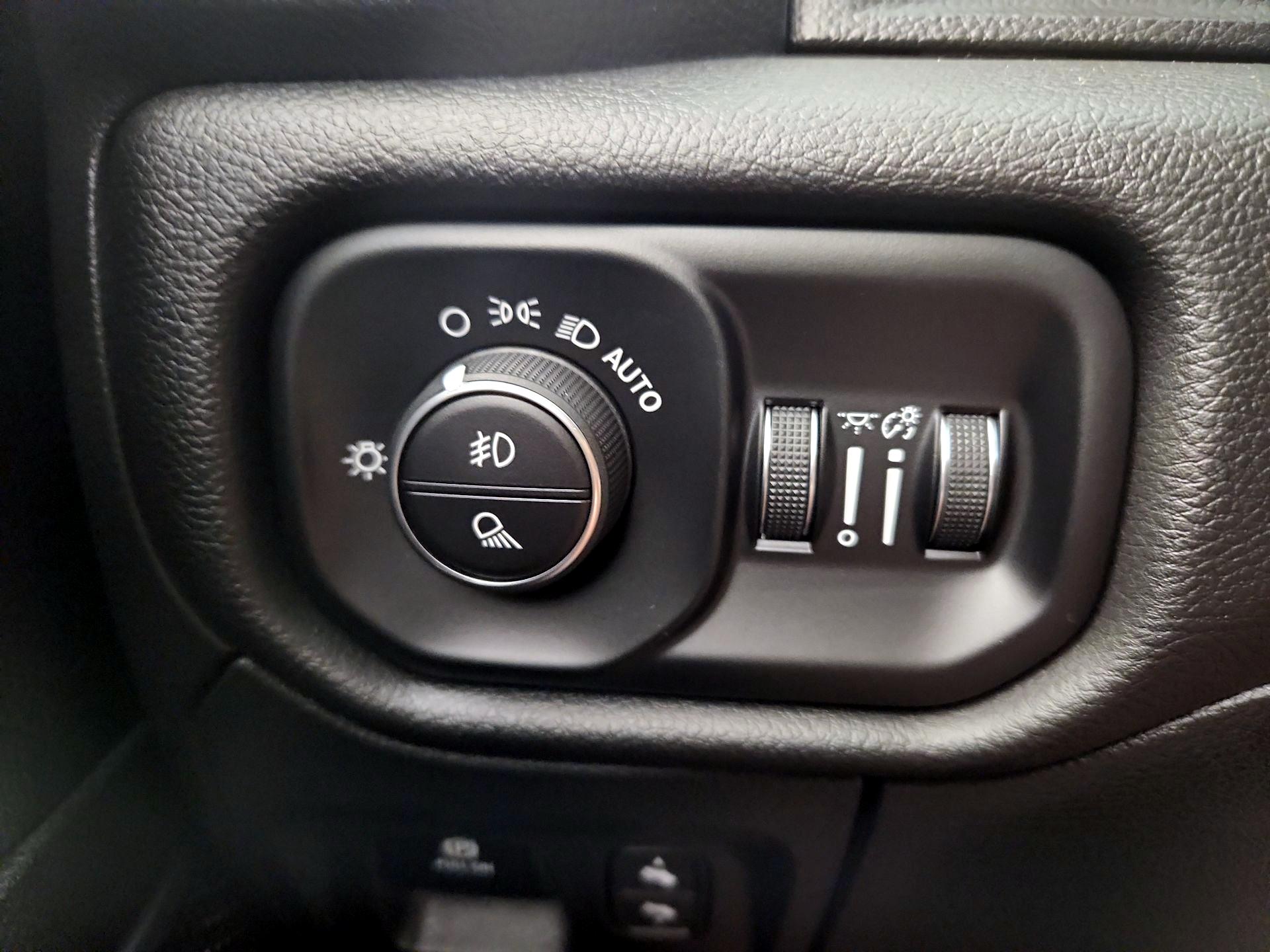 Thumbnail: 2023 RAM 1500 - 13