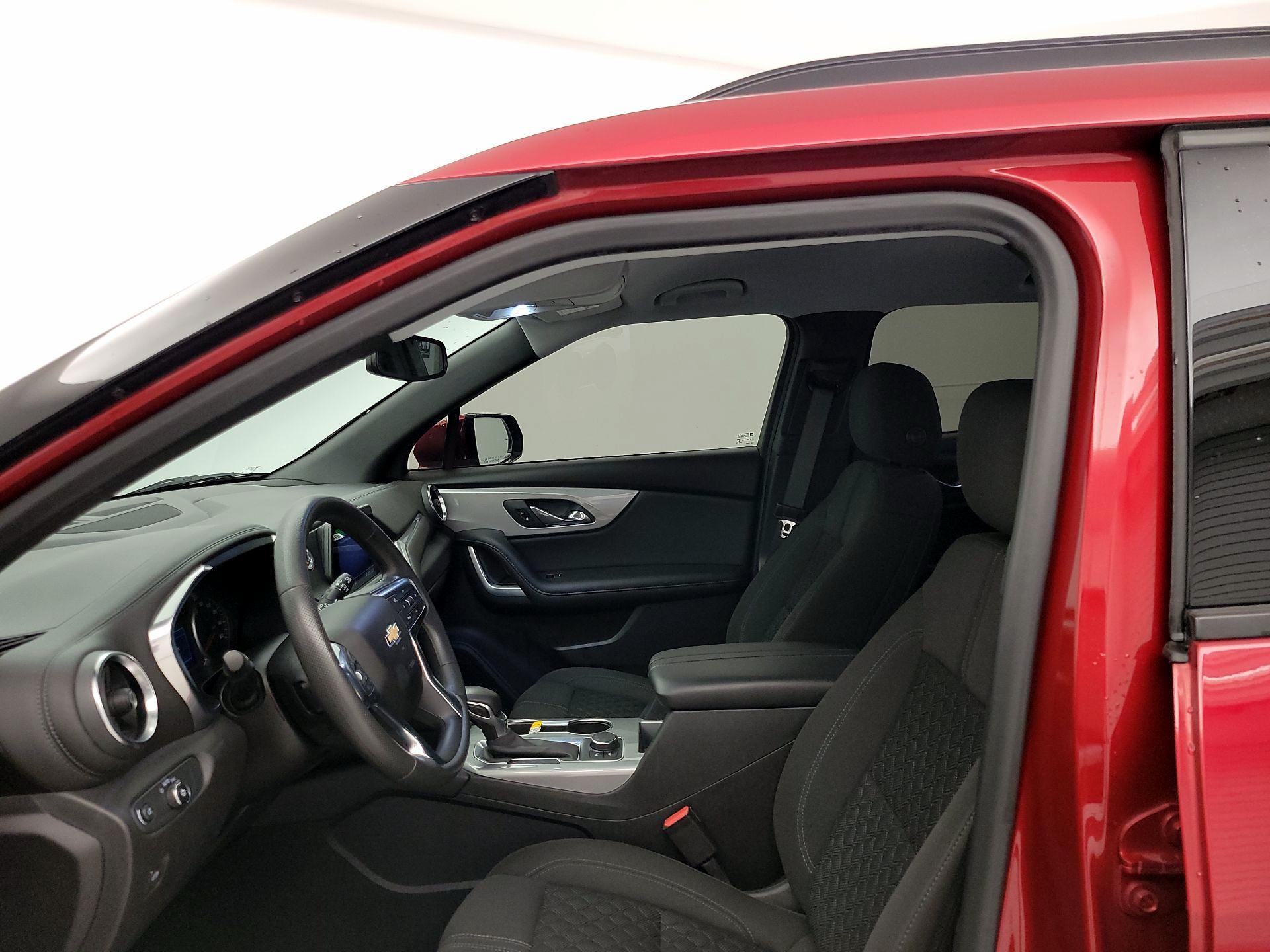 Thumbnail: 2021 Chevrolet Blazer - 11