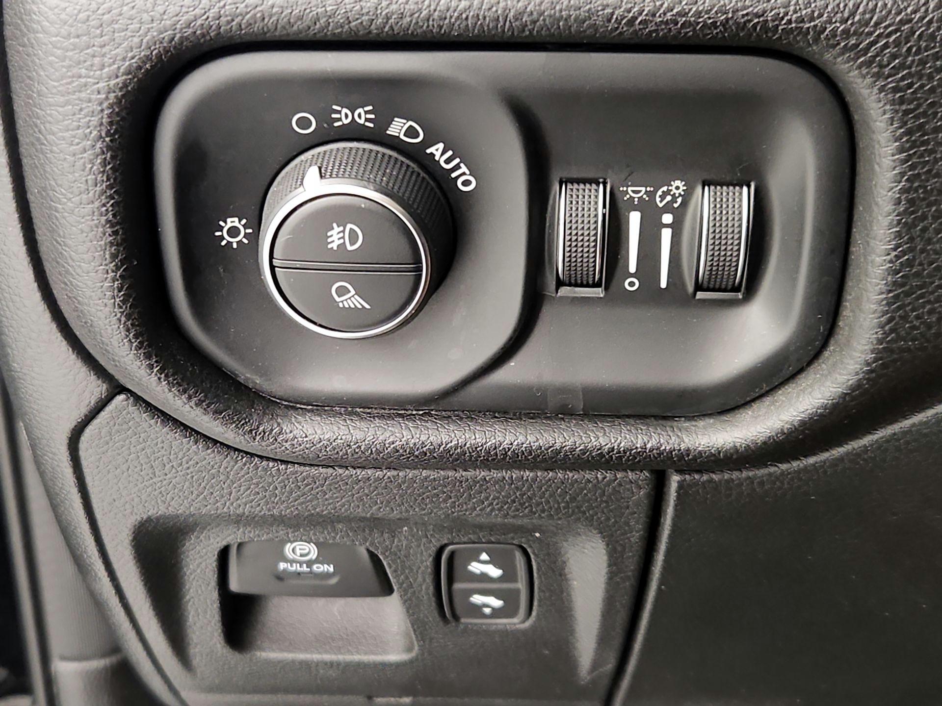 Thumbnail: 2023 RAM 1500 - 13
