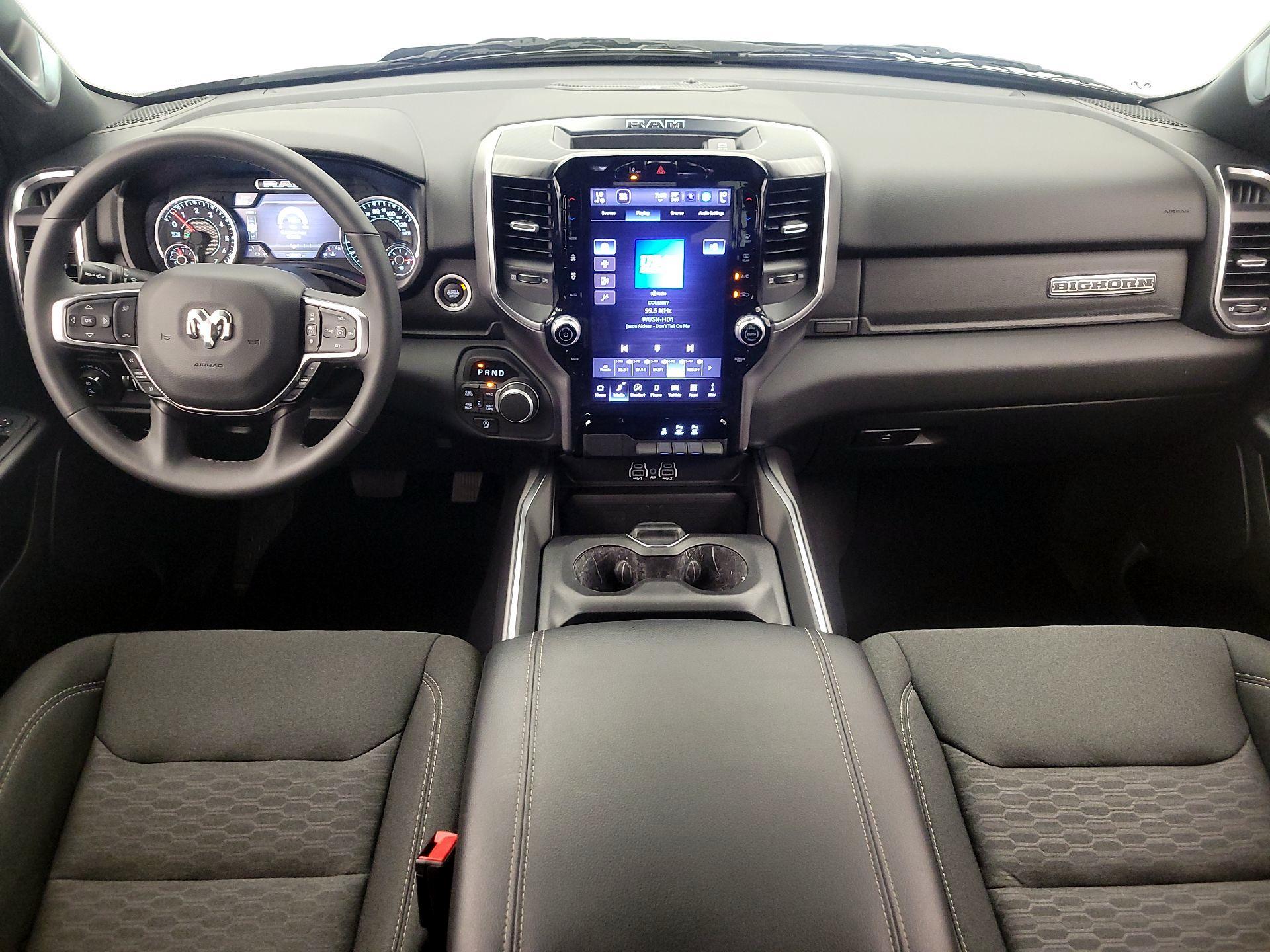 Thumbnail: 2025 RAM 1500 - 9