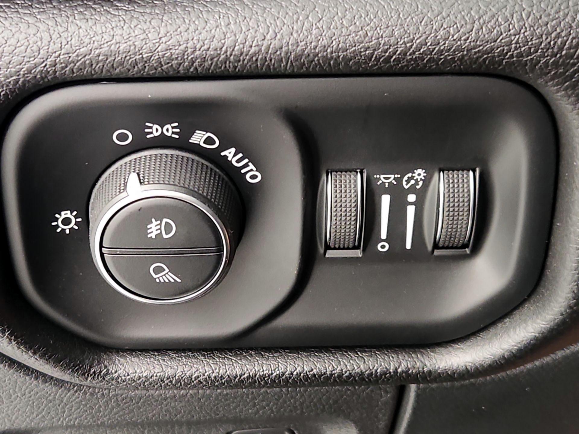 Thumbnail: 2023 RAM 1500 - 13
