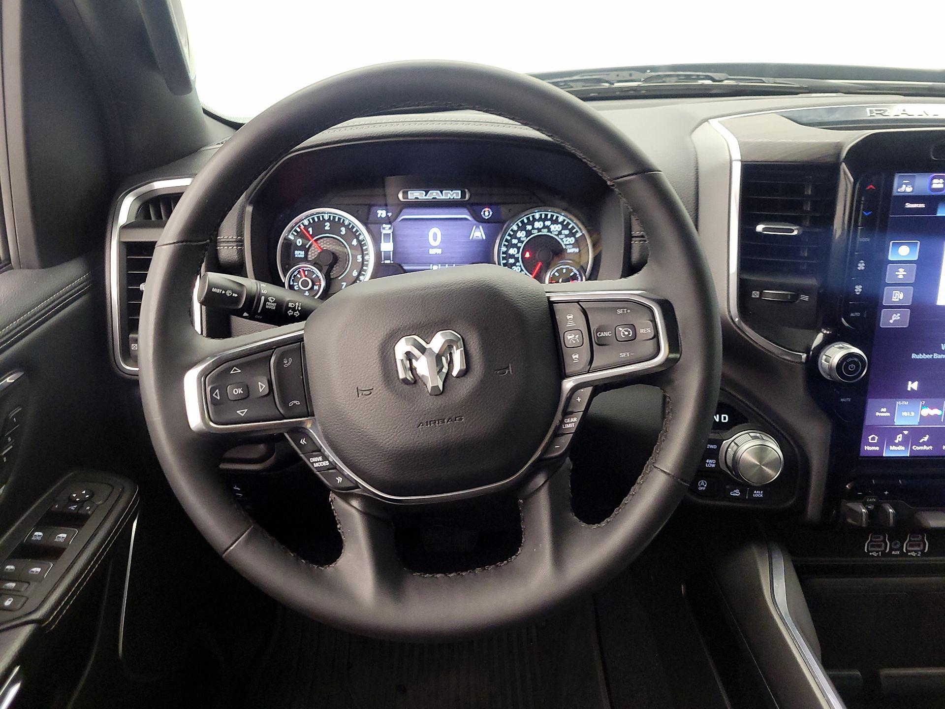 Thumbnail: 2025 RAM 1500 - 10