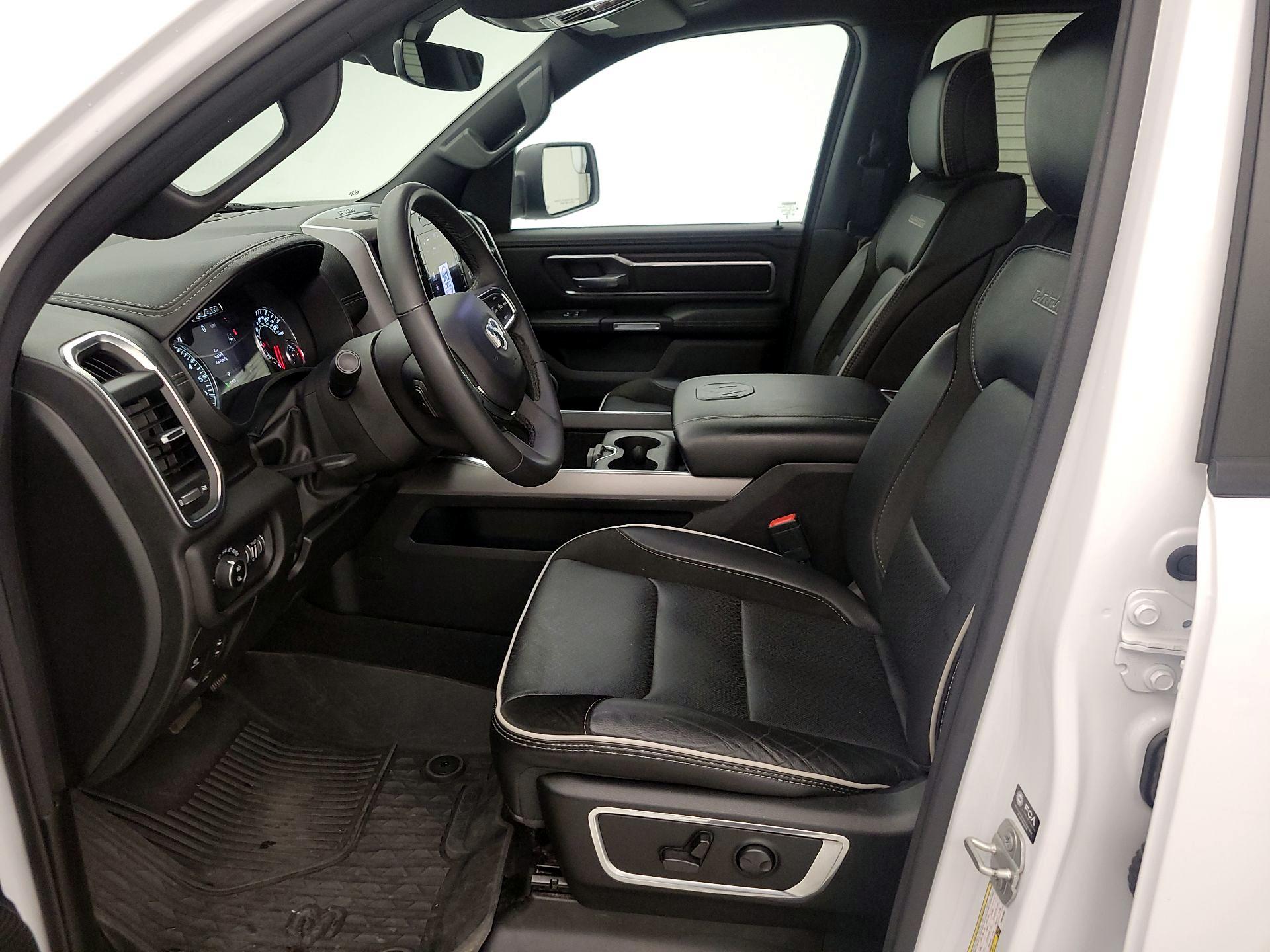 Thumbnail: 2025 RAM 1500 - 11