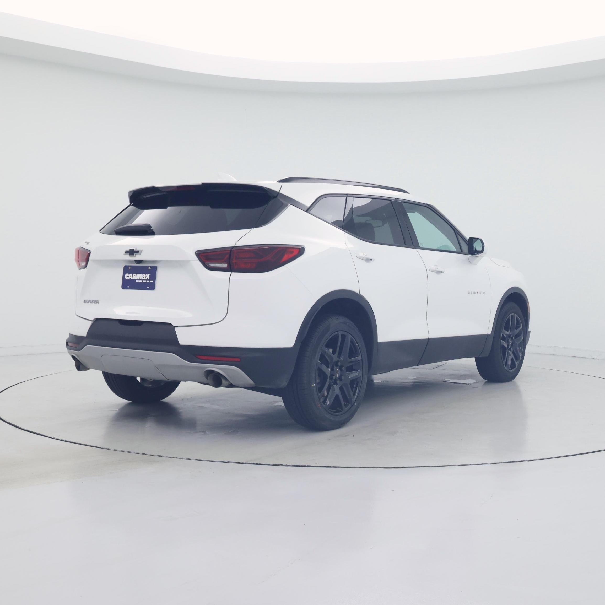 Thumbnail: 2023 Chevrolet Blazer - 8