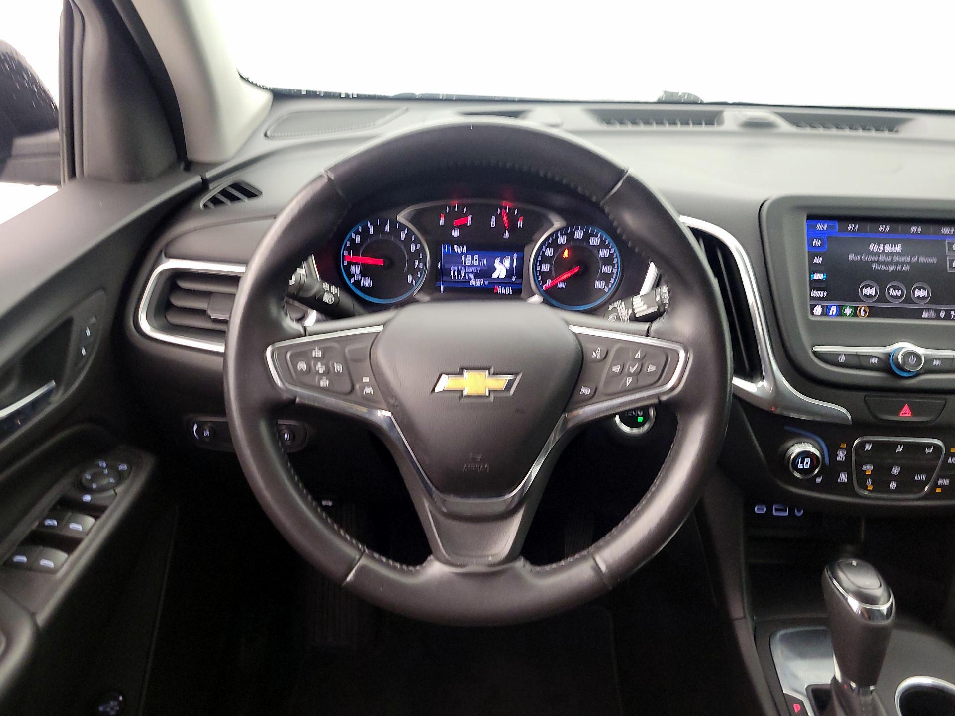 Thumbnail: 2020 Chevrolet Equinox - 10