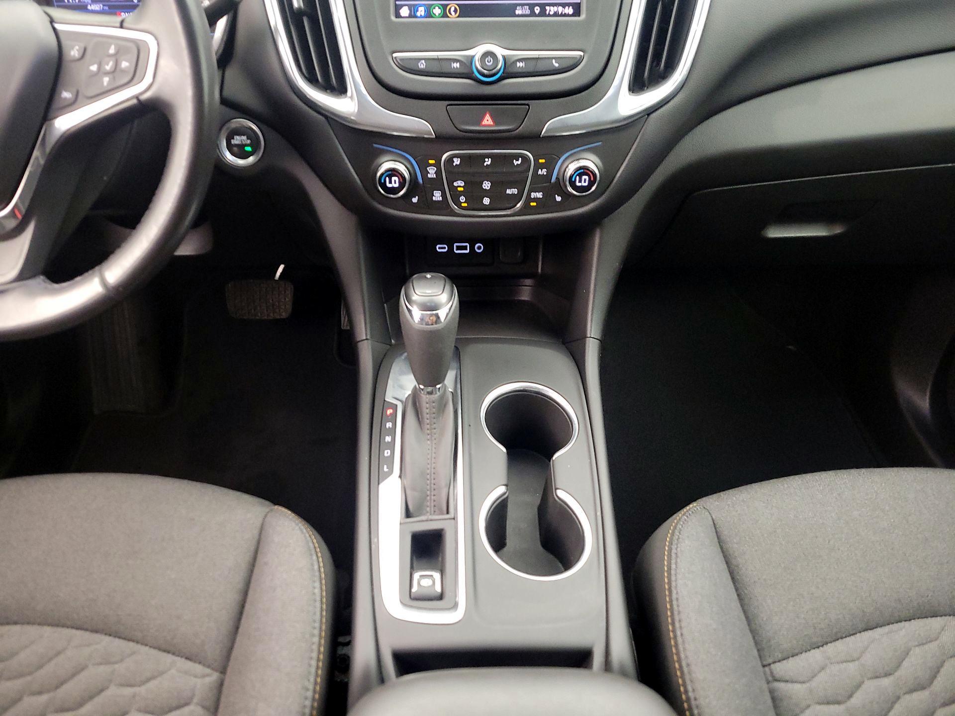 Thumbnail: 2020 Chevrolet Equinox - 17