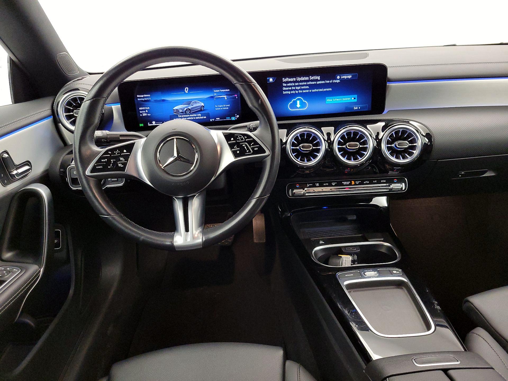 Thumbnail: 2025 Mercedes-Benz CLA - 10
