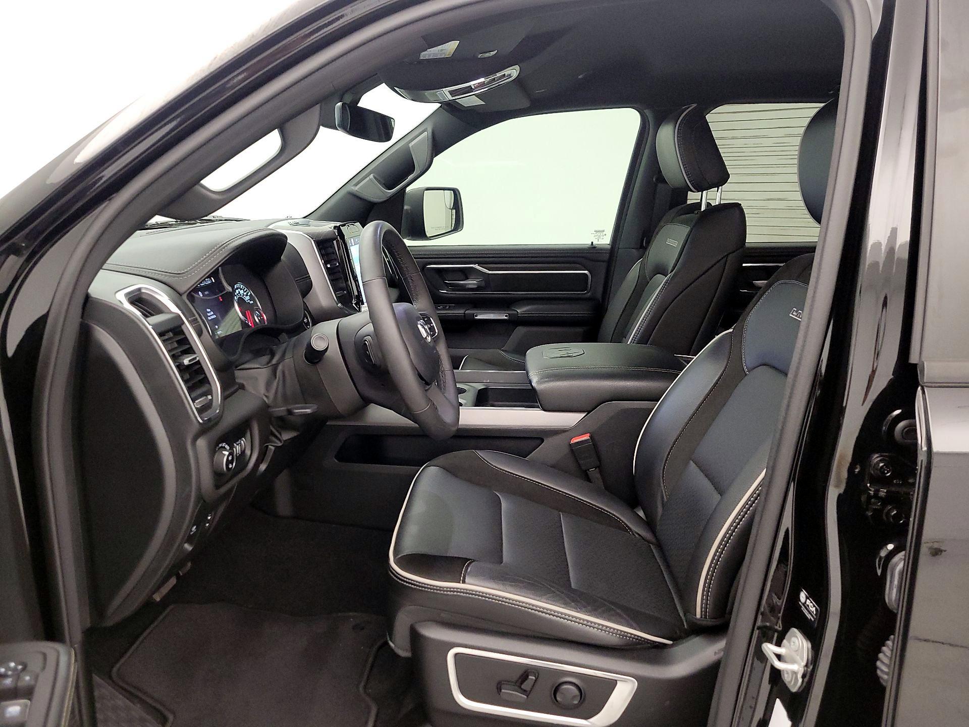 Thumbnail: 2025 RAM 1500 - 11