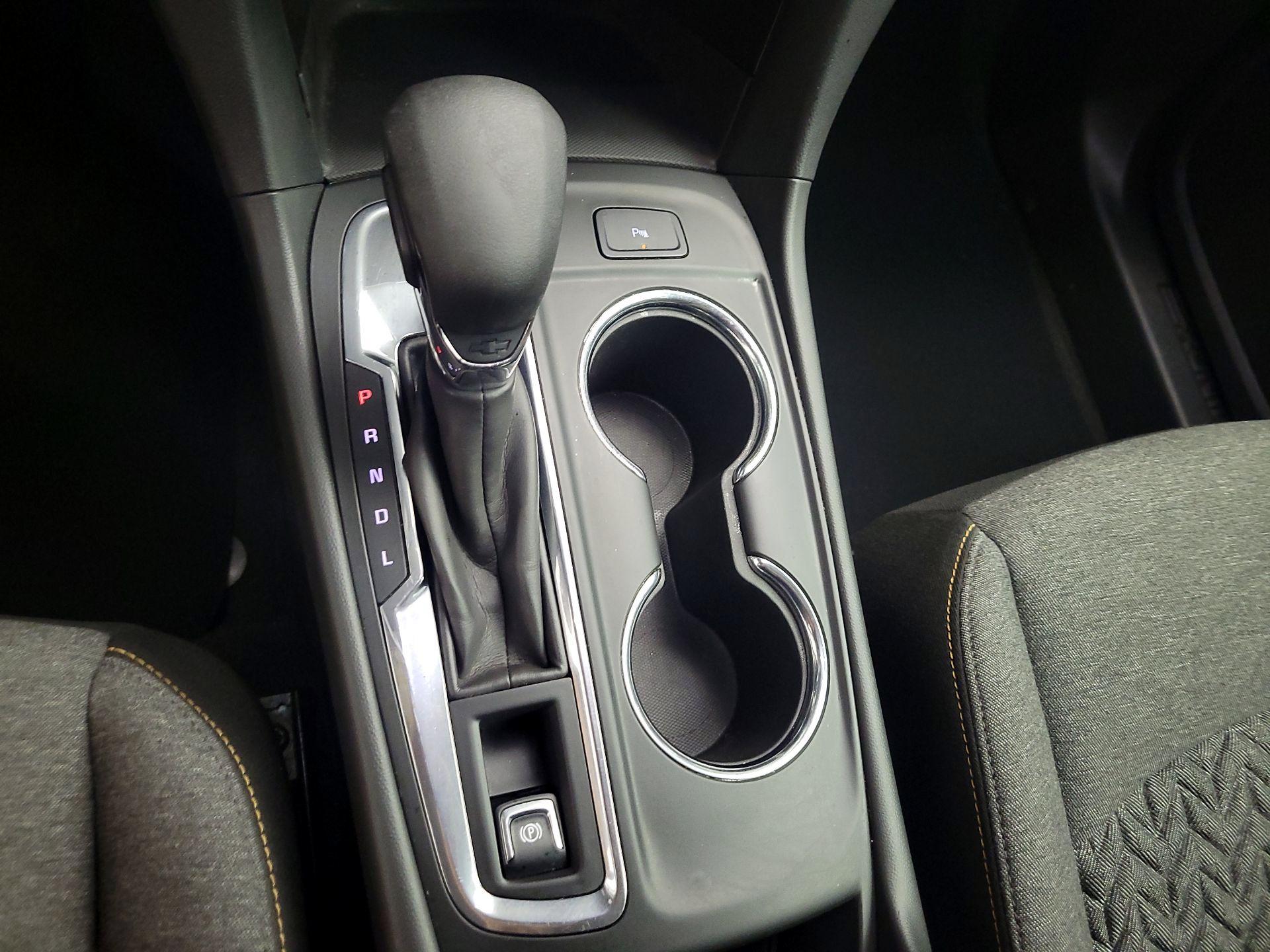 Thumbnail: 2023 Chevrolet Equinox - 17