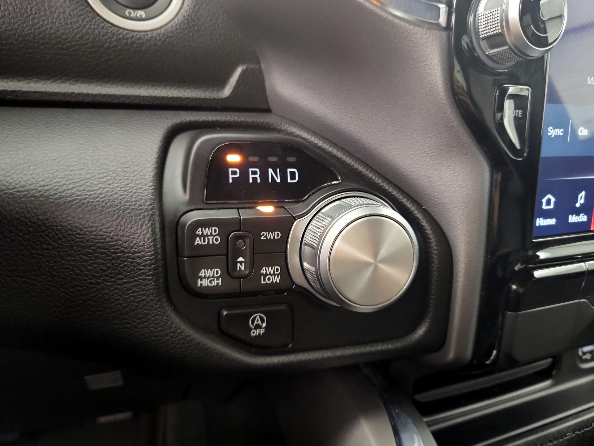 Thumbnail: 2024 RAM 1500 - 18
