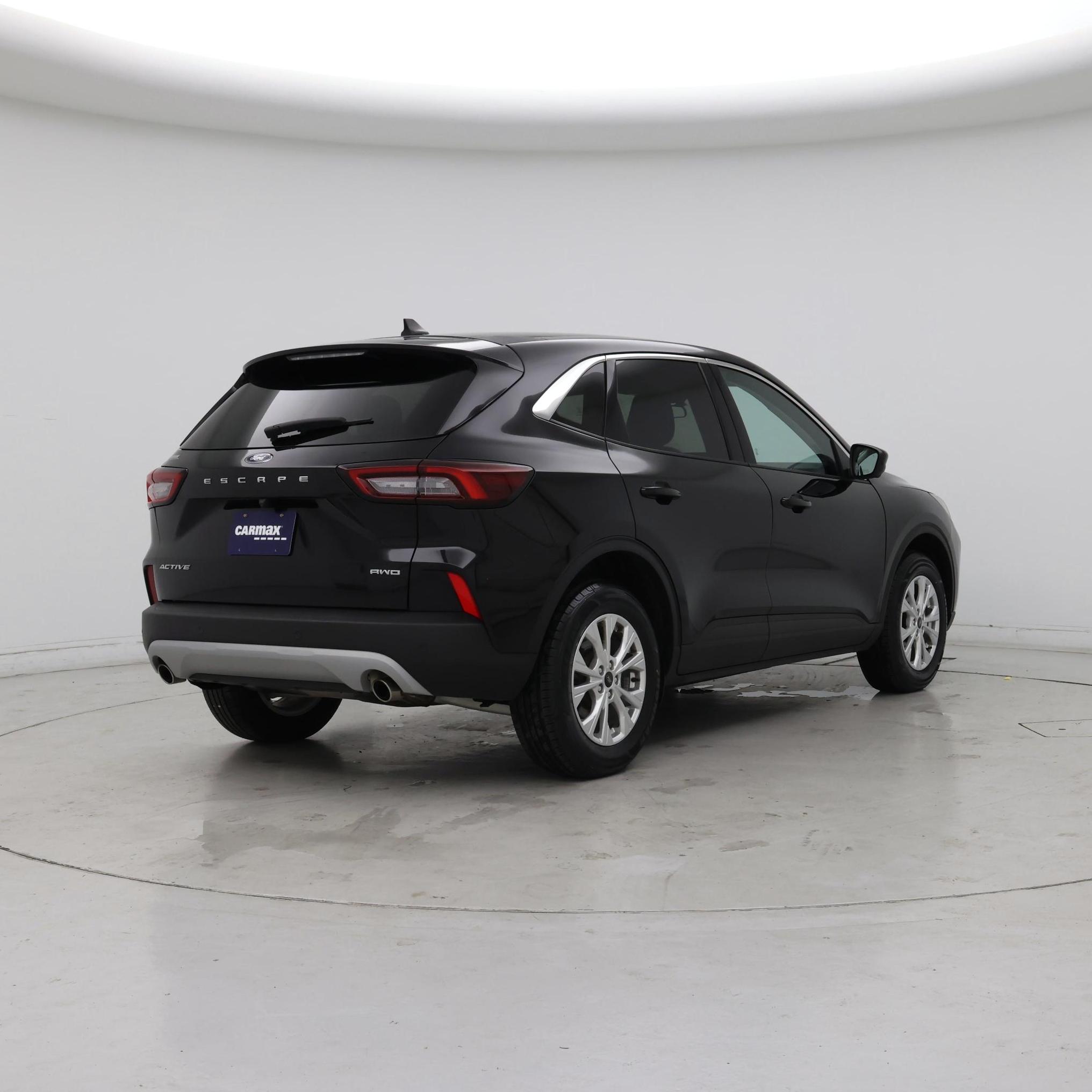 Thumbnail: 2023 Ford Escape - 8