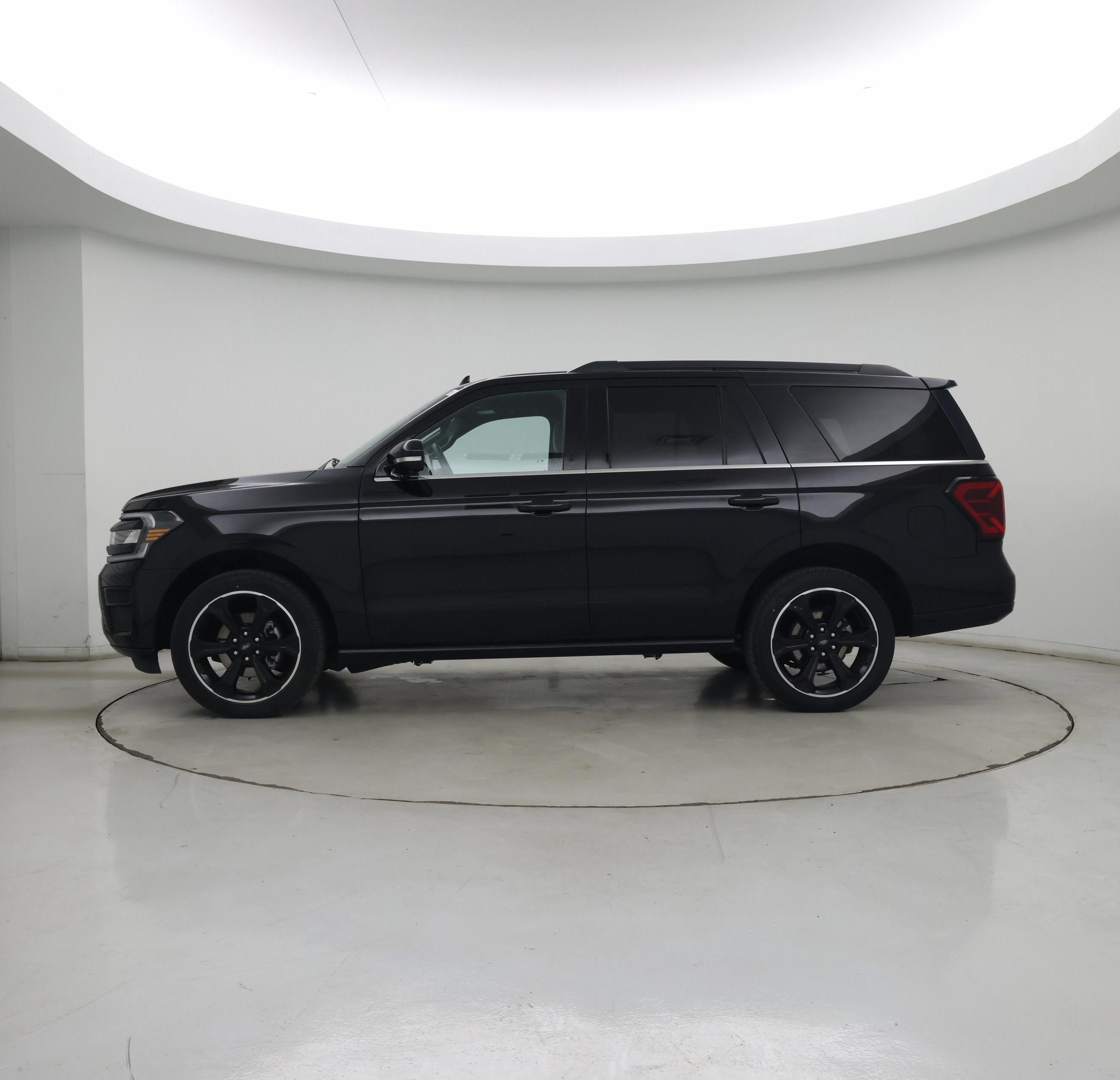 Thumbnail: 2023 Ford Expedition - 3