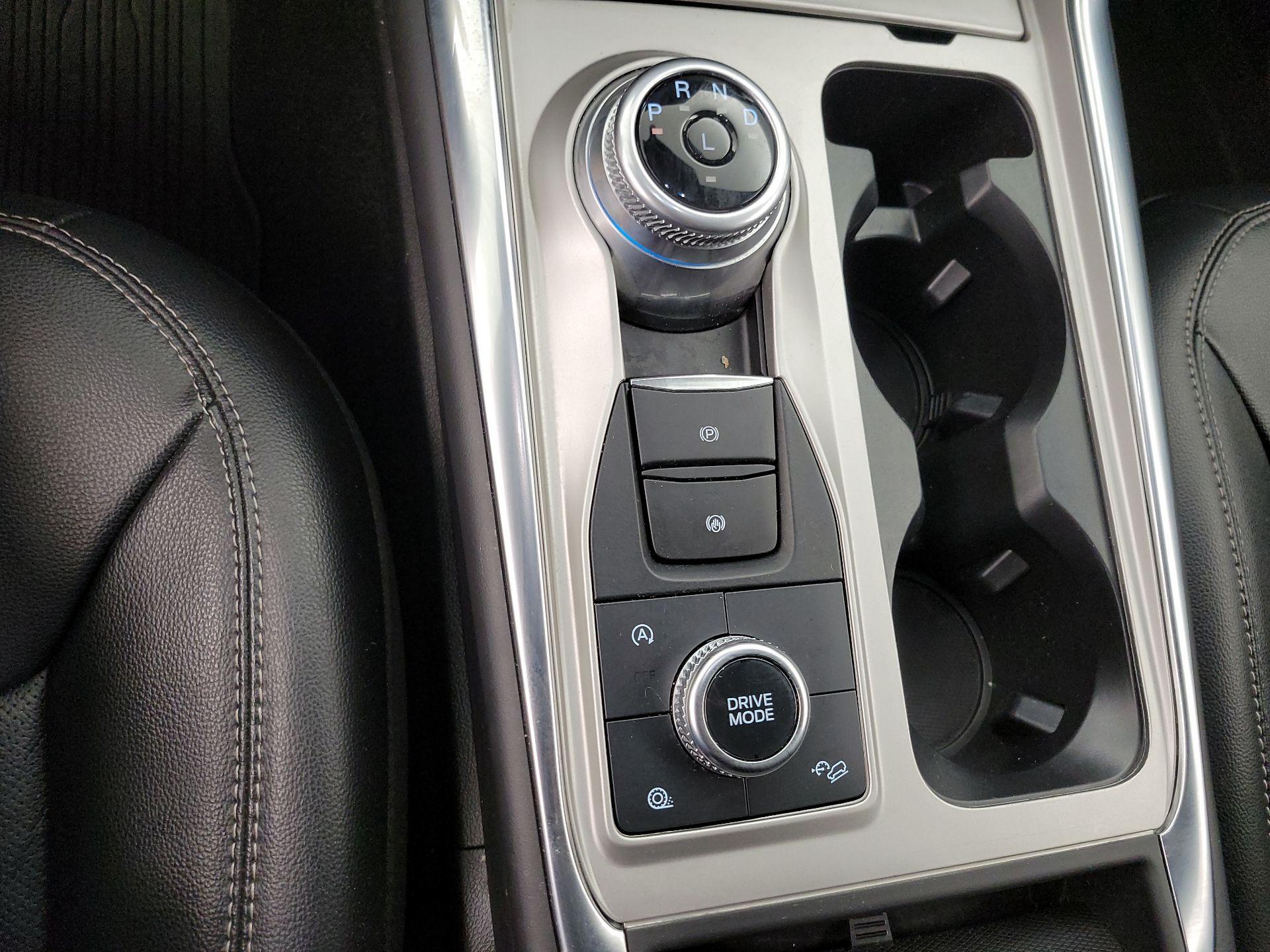 Thumbnail: 2023 Ford Explorer - 18