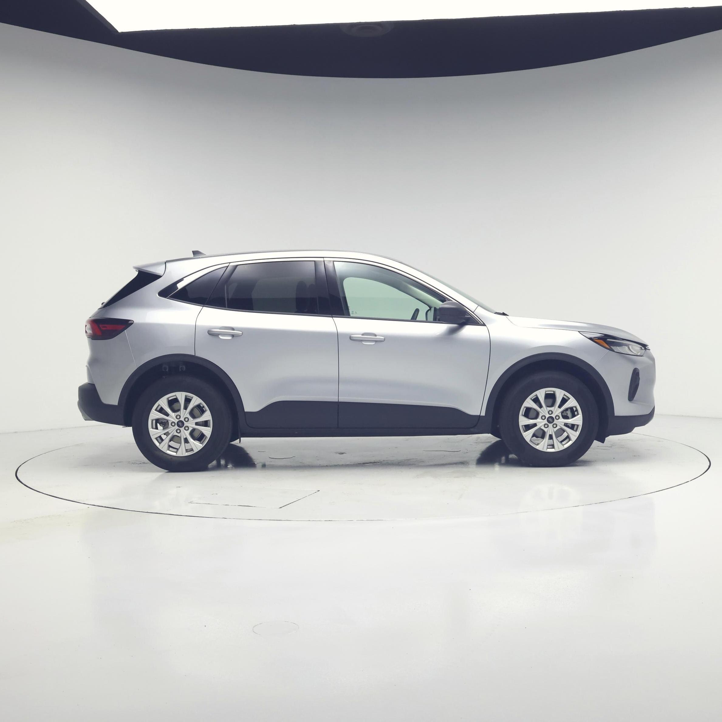 Thumbnail: 2023 Ford Escape - 7