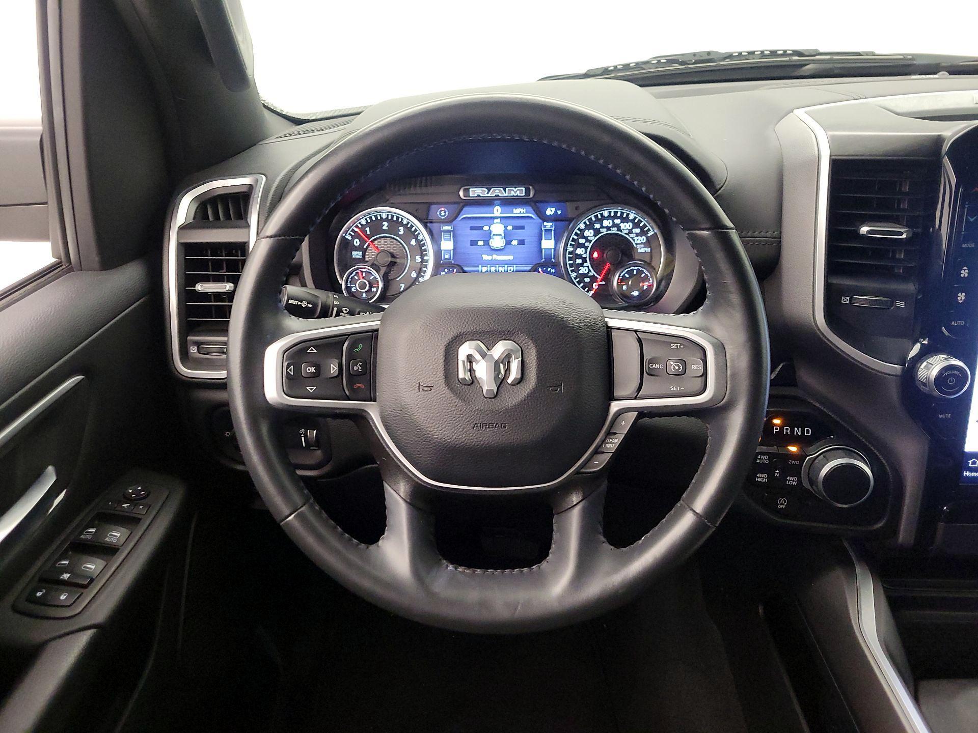 Thumbnail: 2023 RAM 1500 - 10
