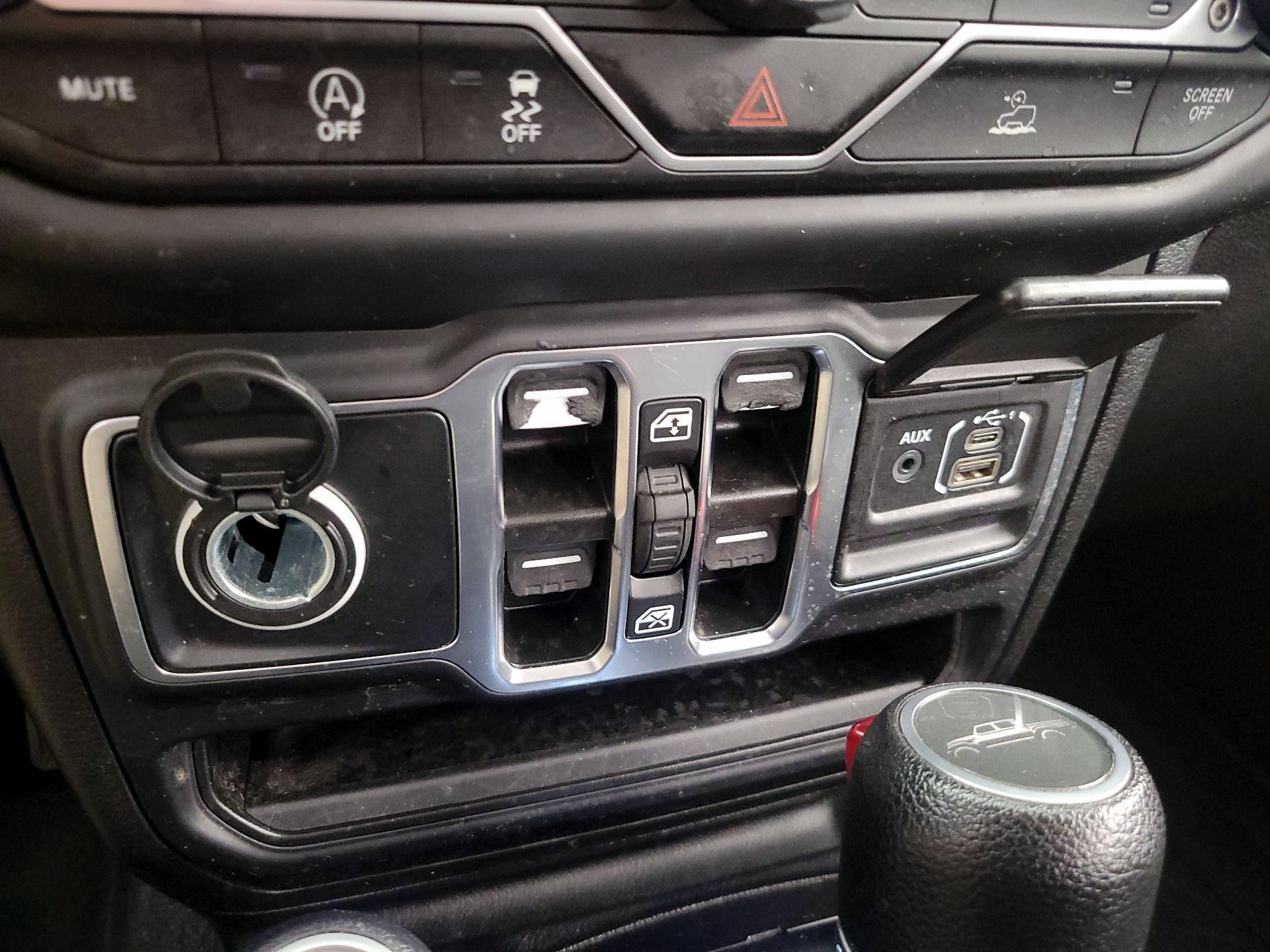 Thumbnail: 2022 Jeep Gladiator - 19