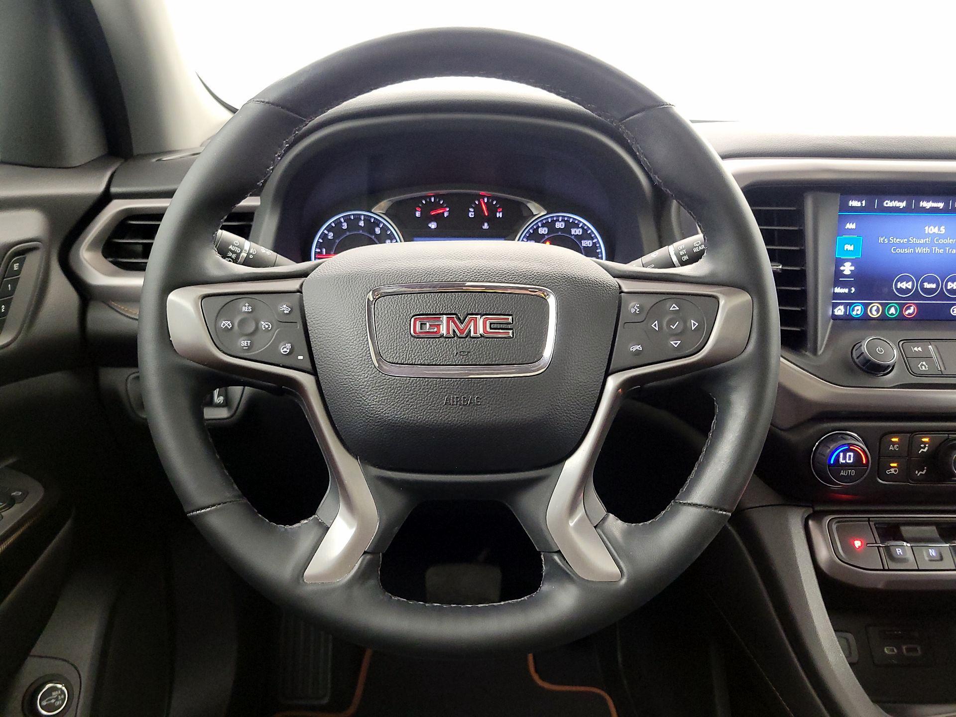 Thumbnail: 2023 GMC Acadia - 10