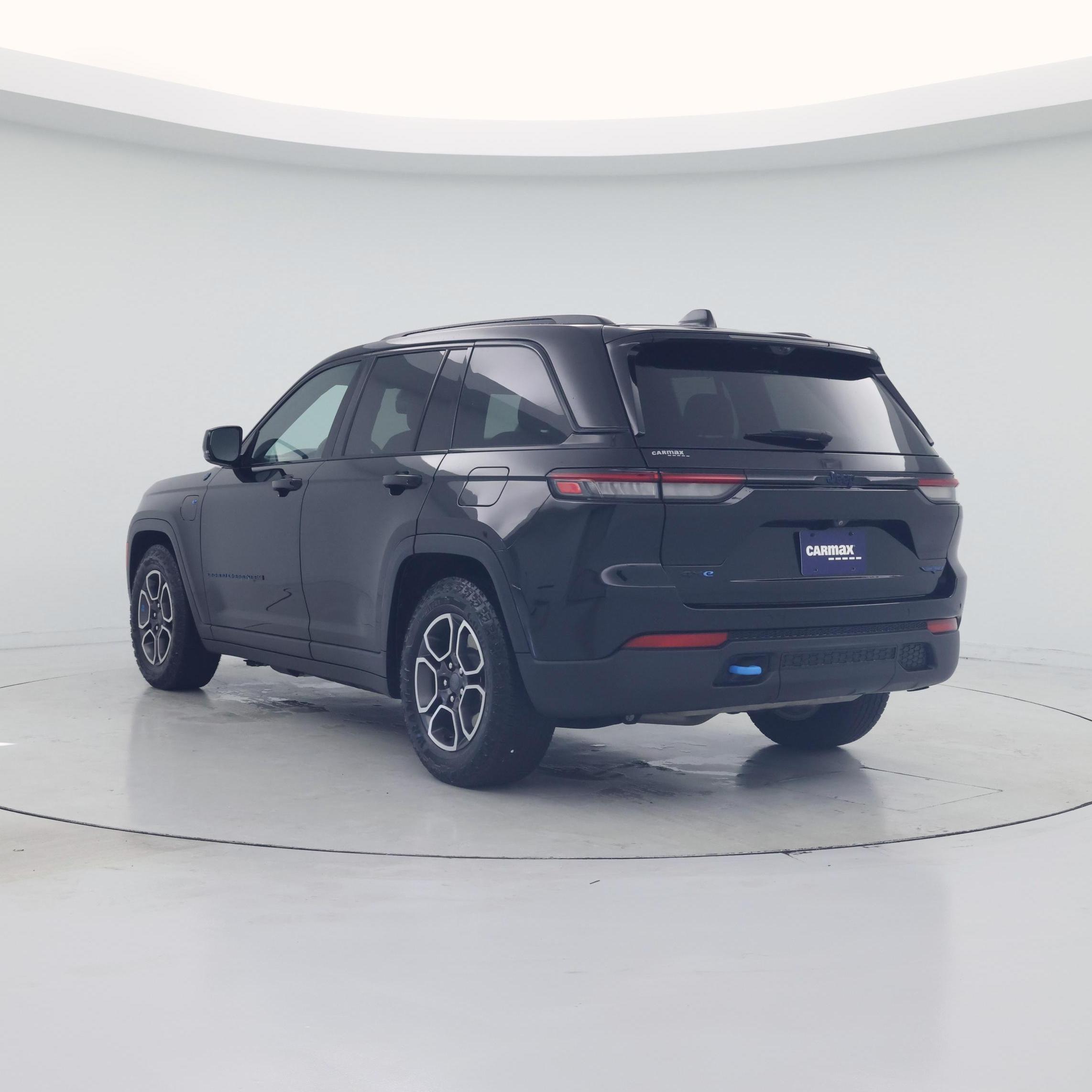 Thumbnail: 2023 Jeep Grand Cherokee - 2