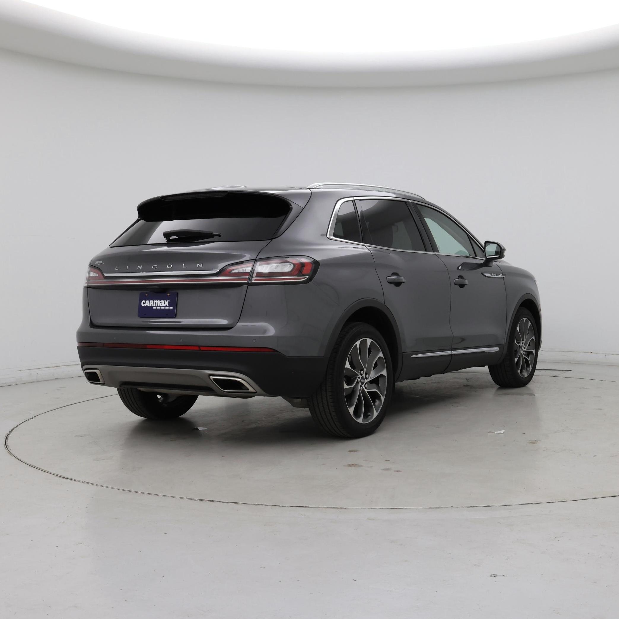 Thumbnail: 2022 Lincoln Nautilus - 8