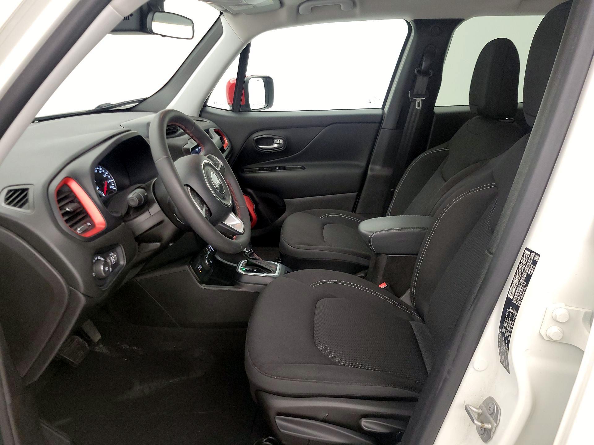 Thumbnail: 2023 Jeep Renegade - 11