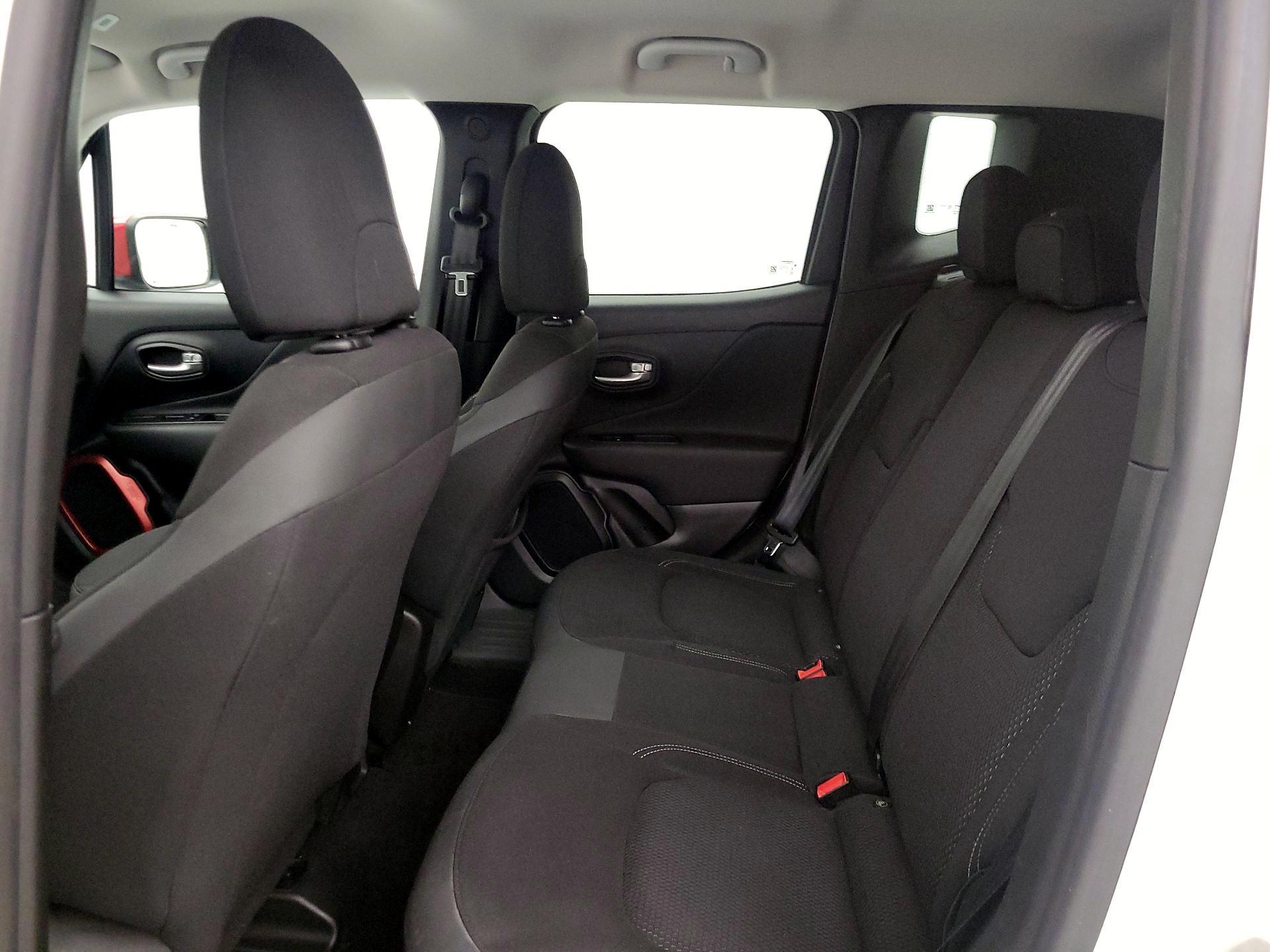 Thumbnail: 2023 Jeep Renegade - 20