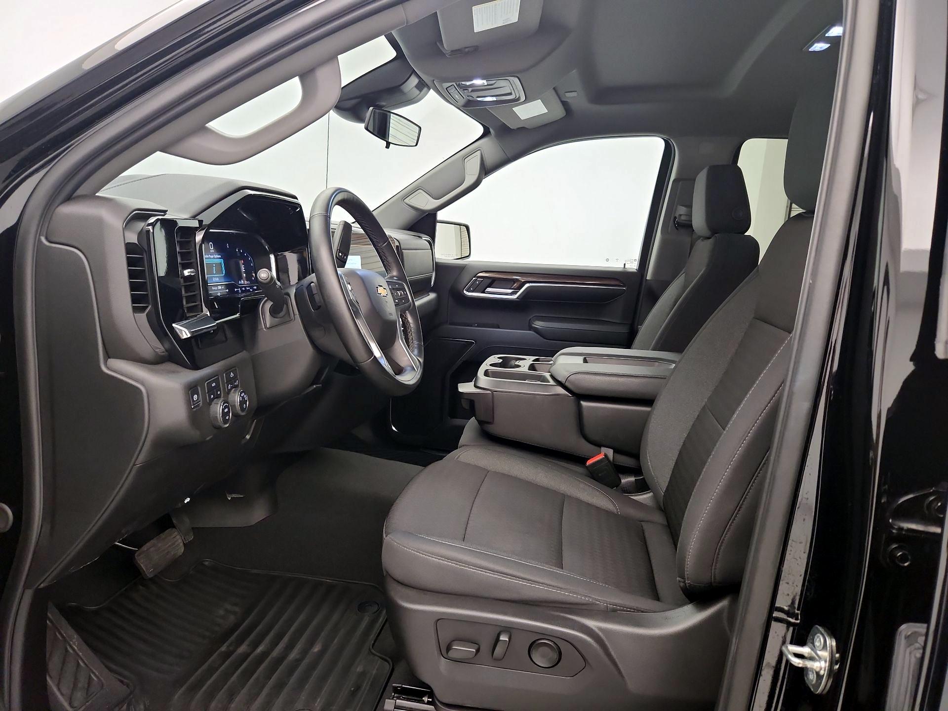 Thumbnail: 2024 Chevrolet Silverado 1500 - 11