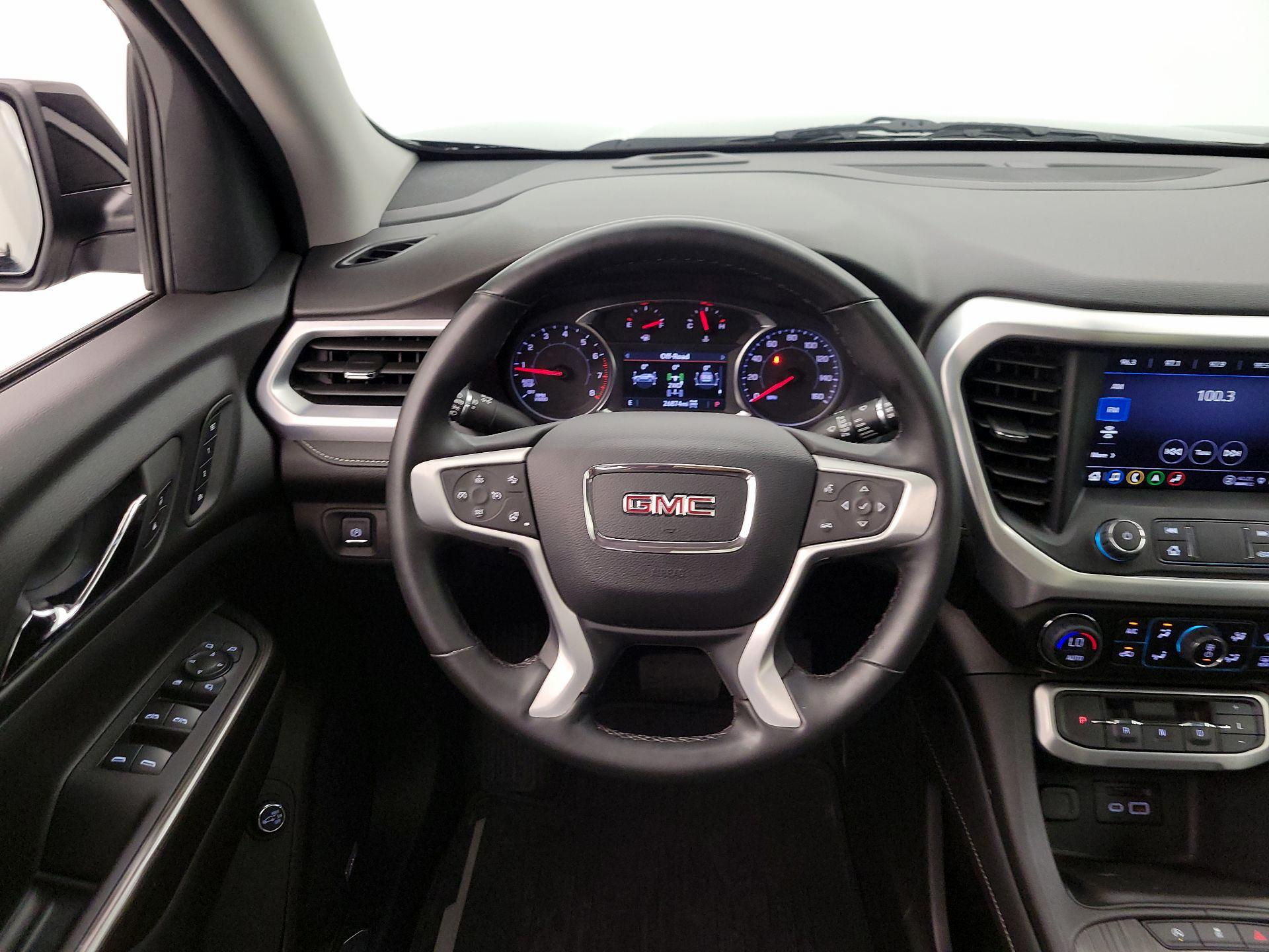 Thumbnail: 2023 GMC Acadia - 10