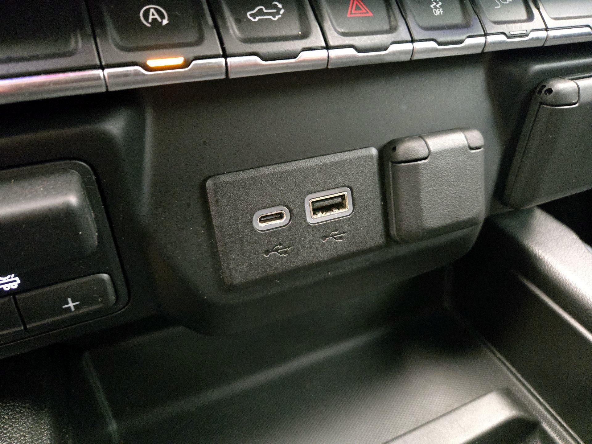Thumbnail: 2021 Chevrolet Silverado 1500 - 18