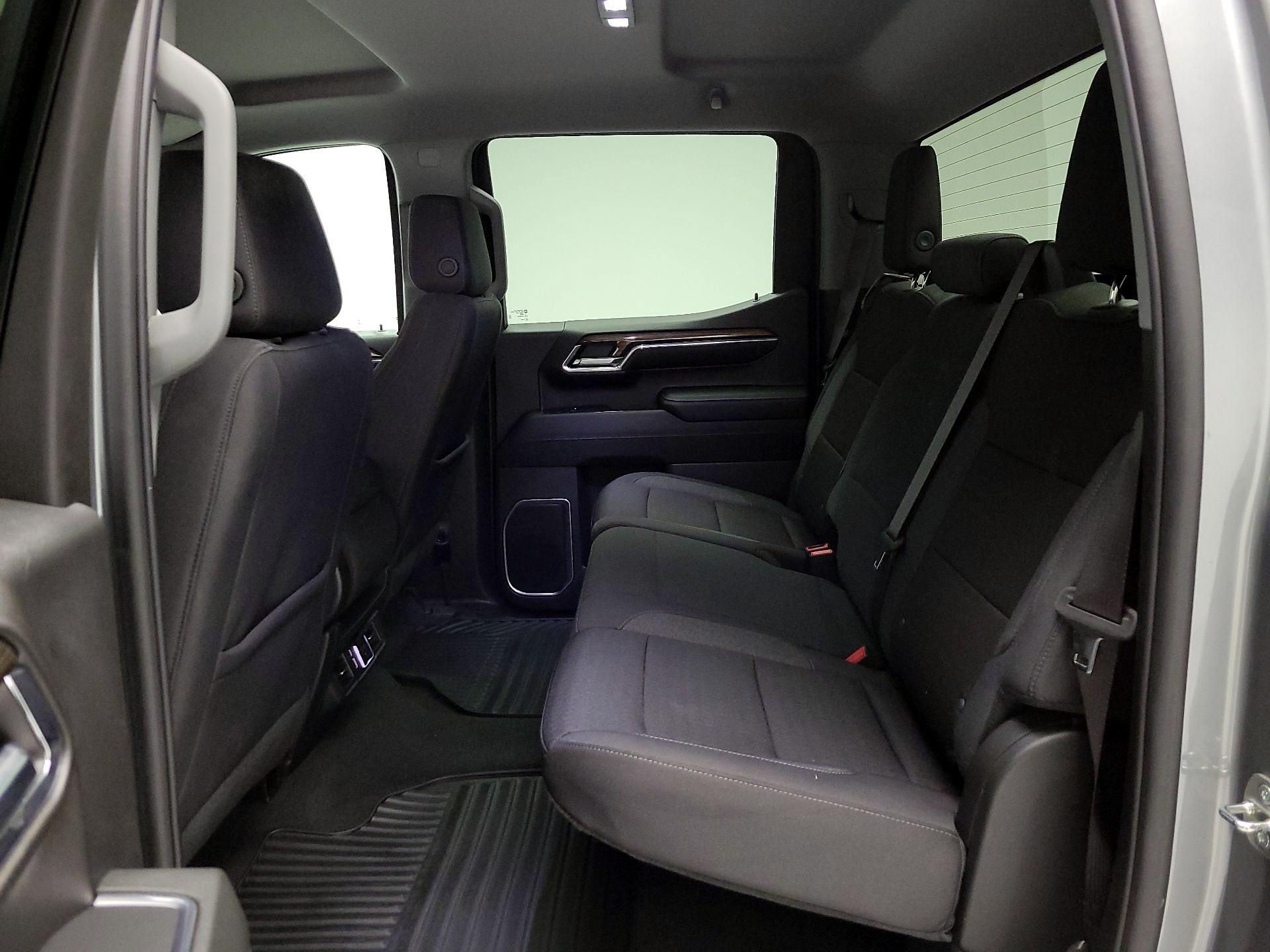 Thumbnail: 2023 Chevrolet Silverado 1500 - 18