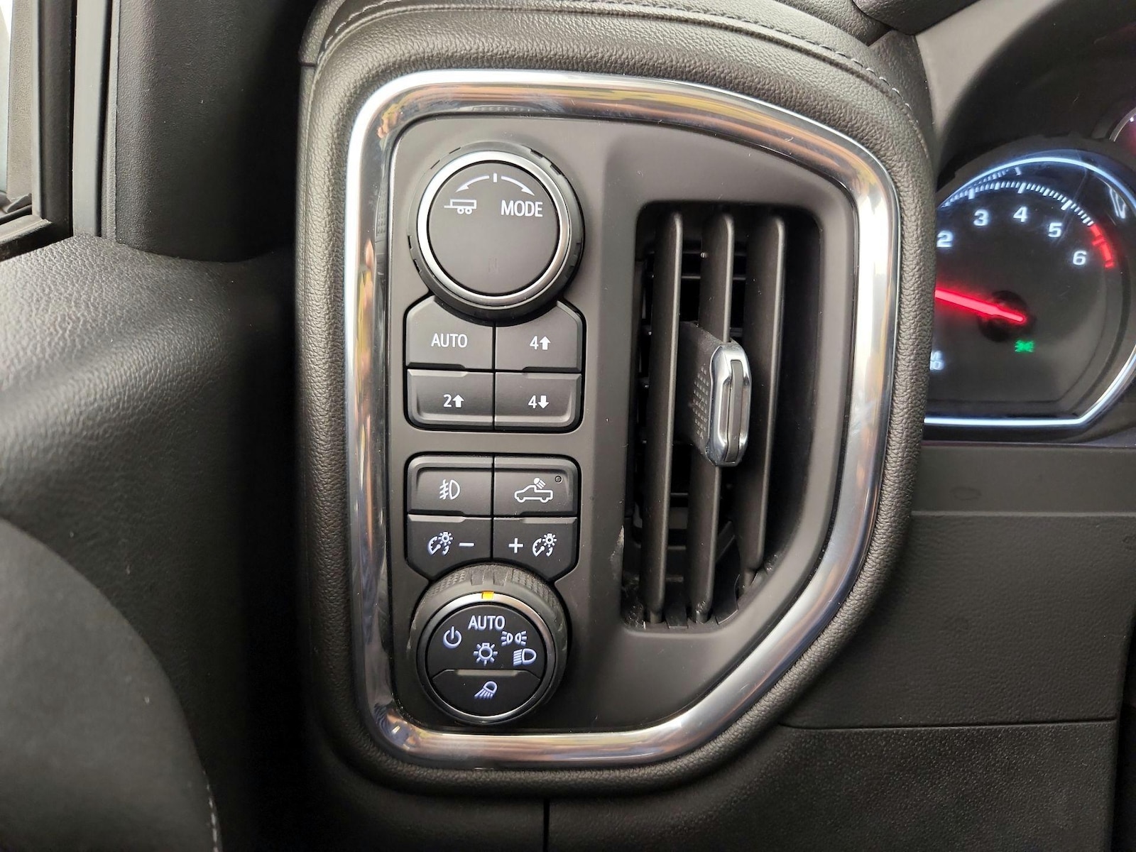 2021 Chevrolet Silverado 1500 LT Trail Boss - Photo 14