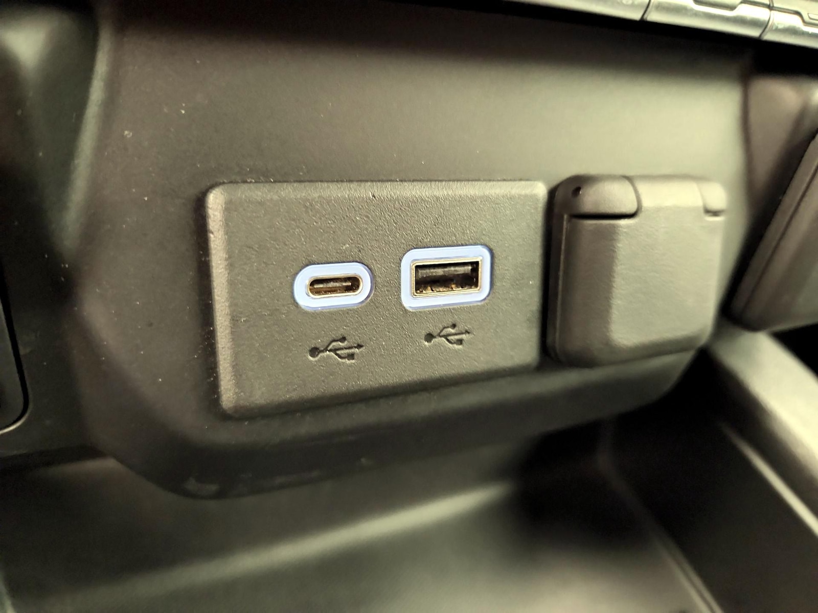 2021 Chevrolet Silverado 1500 LT Trail Boss - Photo 19