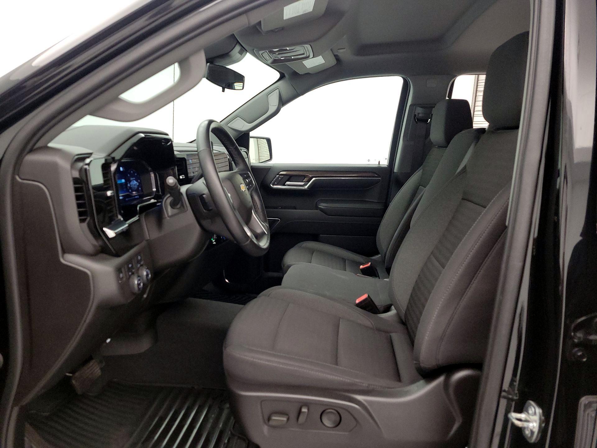 Thumbnail: 2023 Chevrolet Silverado 1500 - 11