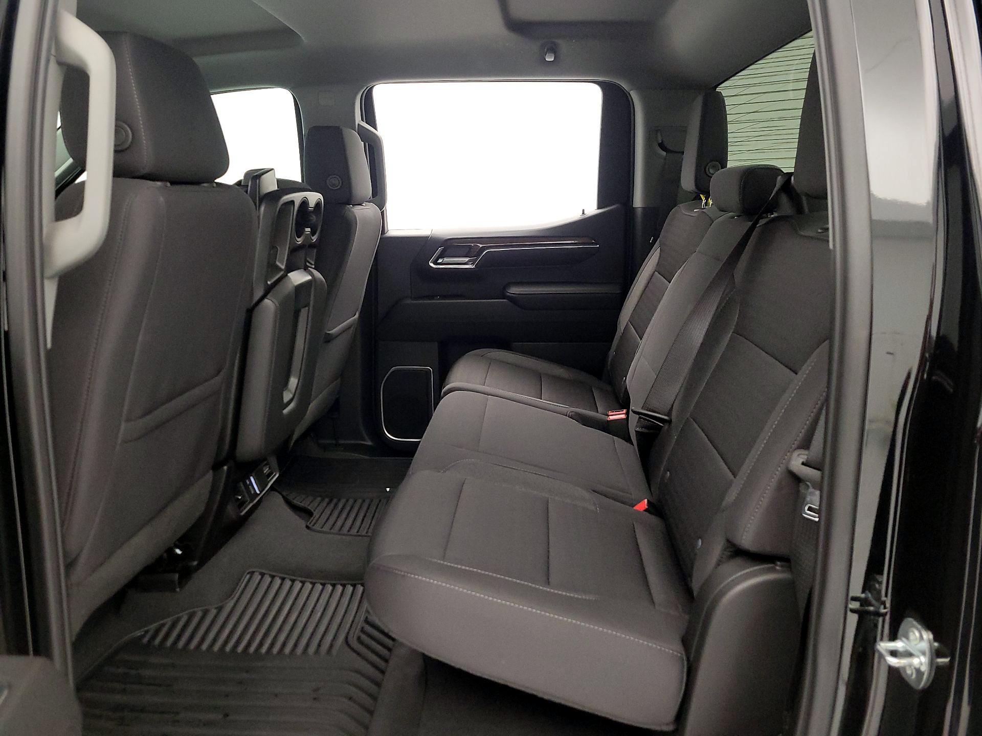 Thumbnail: 2023 Chevrolet Silverado 1500 - 19