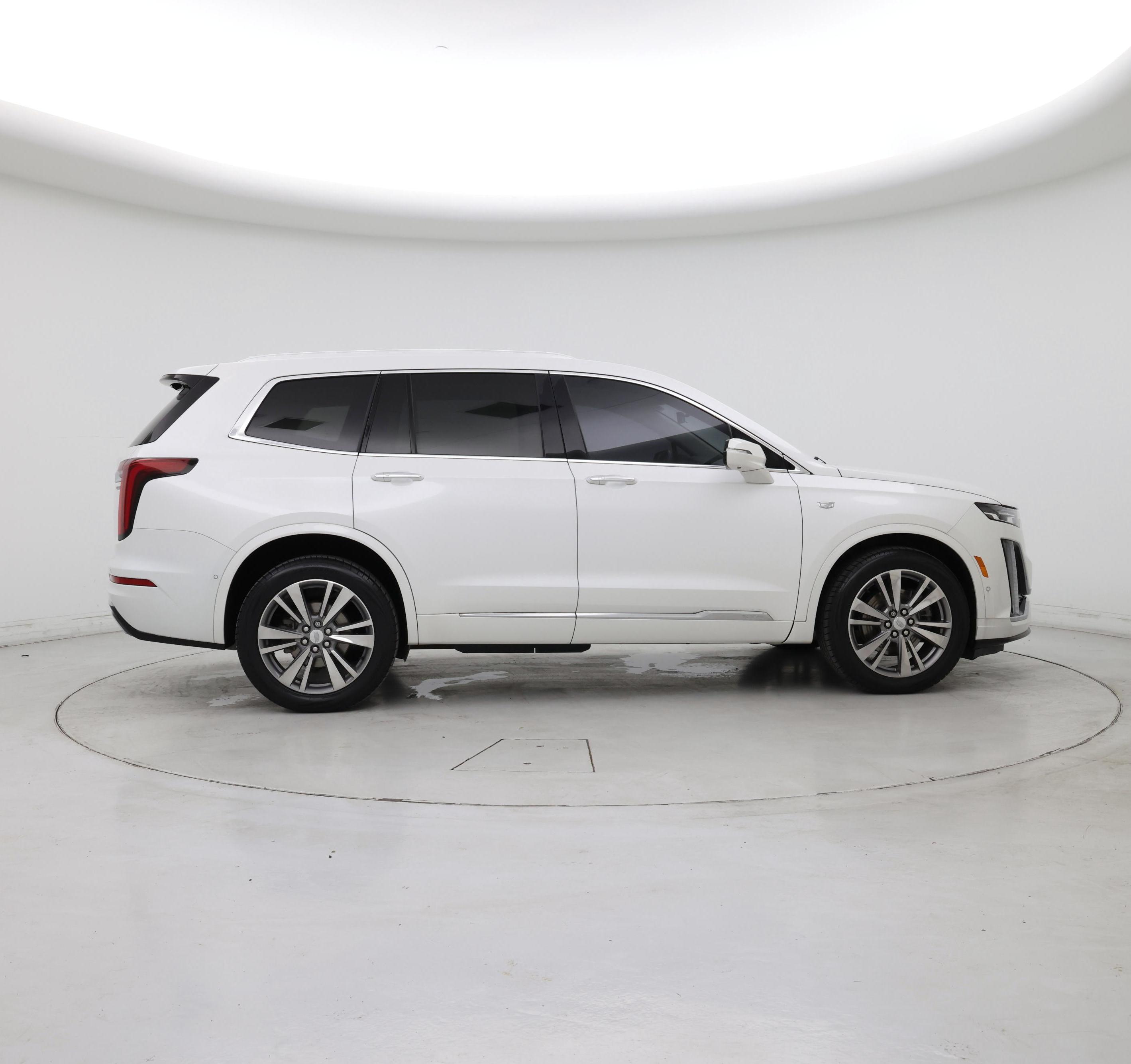 Thumbnail: 2021 Cadillac XT6 - 7