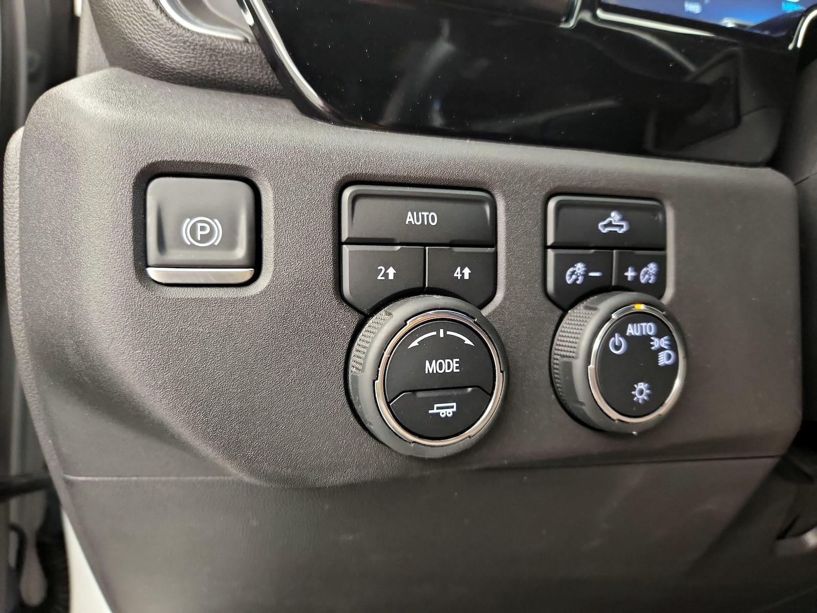2023 Chevrolet Silverado 1500 LT - Photo 14