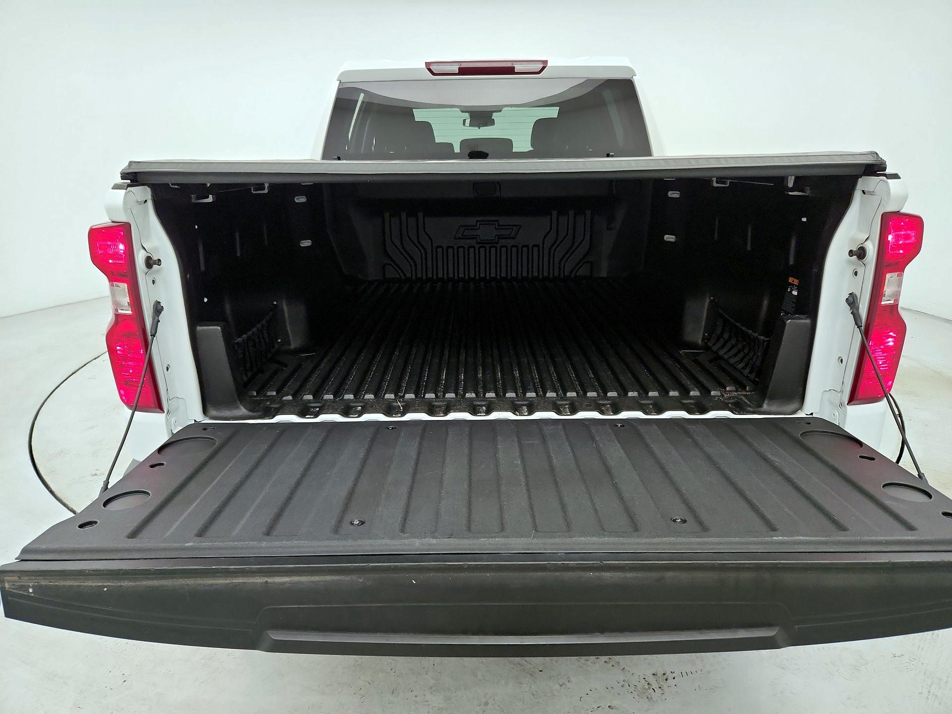 Thumbnail: 2023 Chevrolet Silverado 1500 - 20