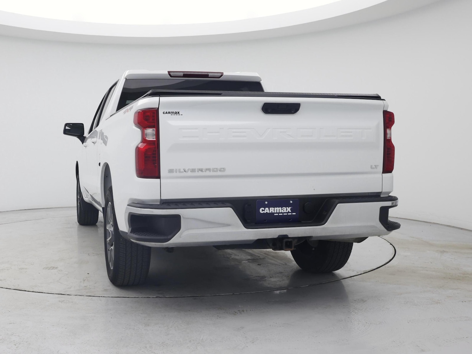 2023 Chevrolet Silverado 1500 LT - Photo 7